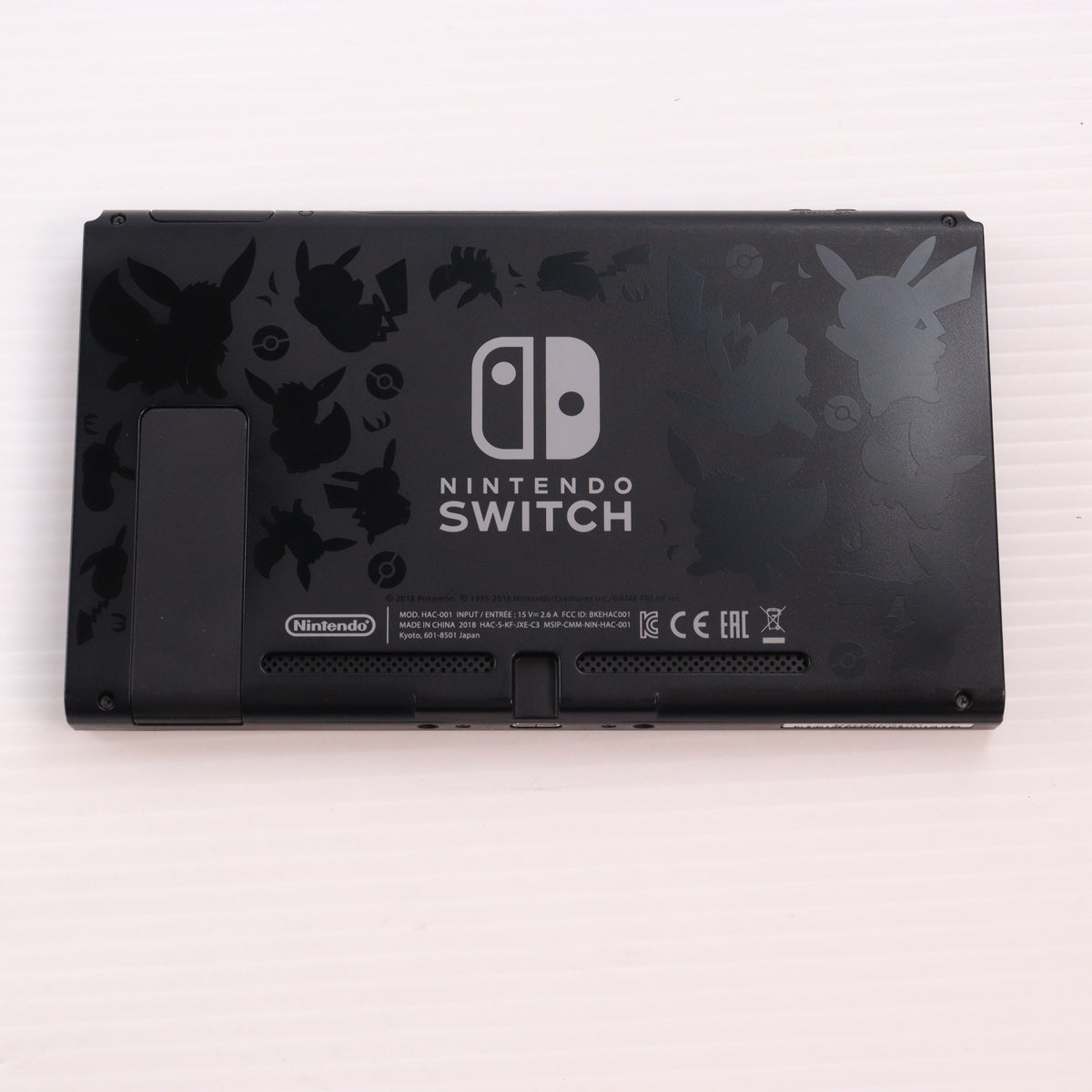 【中古即納】[Switch] (本体) Nintendo Switch(ニンテンドースイッチ) ポケットモンスター Let's Go!(ポケモン レッツゴー) イーブイセット(モンスターボール Plus付き) 任天堂(HAC-S-KFAGB)(20181116)
