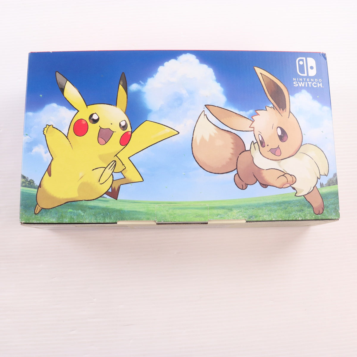 【中古即納】[Switch] (本体) Nintendo Switch(ニンテンドースイッチ) ポケットモンスター Let's Go!(ポケモン レッツゴー) イーブイセット(モンスターボール Plus付き) 任天堂(HAC-S-KFAGB)(20181116)