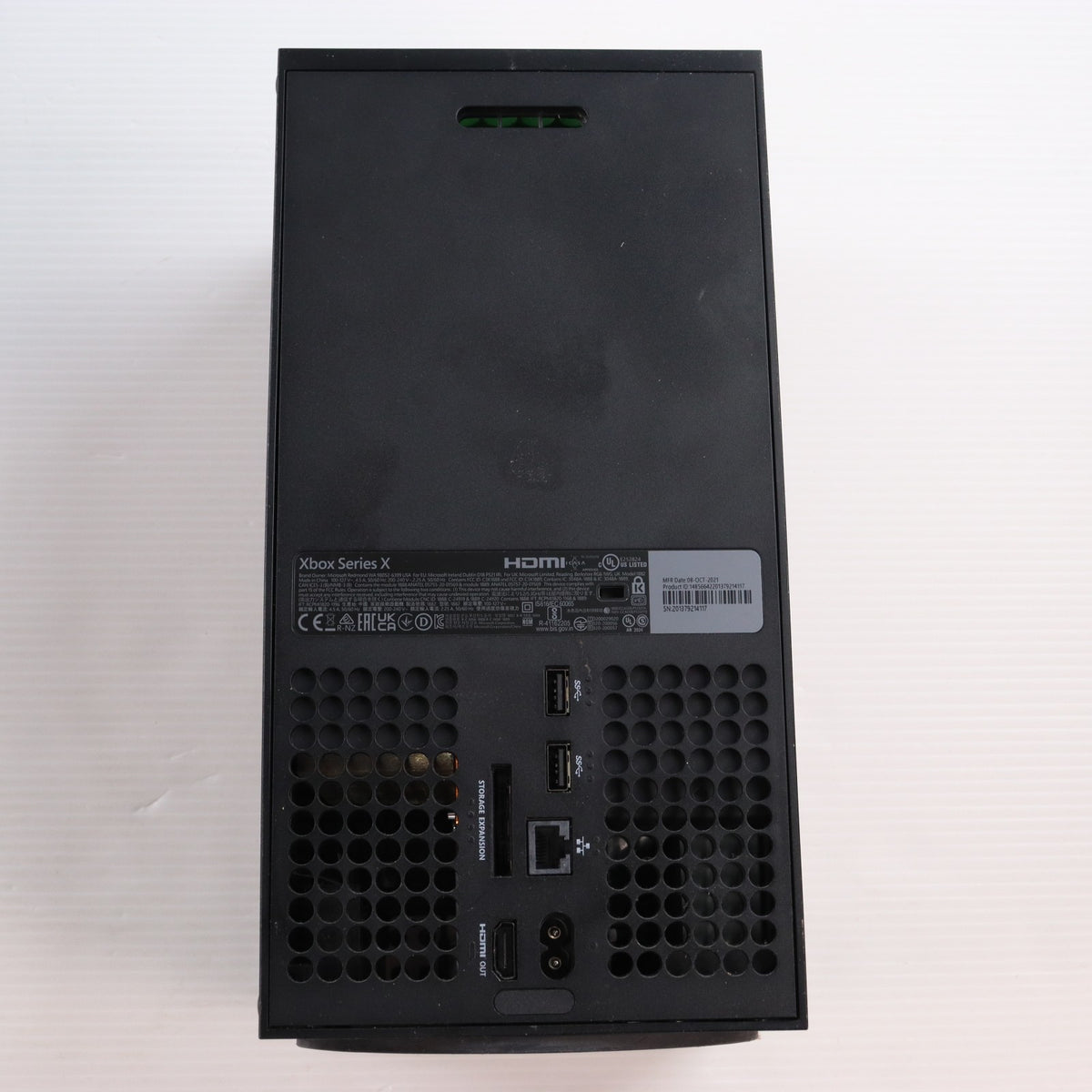 【中古即納】[XboxX/S] (本体) Xbox Series X 1TB 日本マイクロソフト(RRT-00015)(20201110)