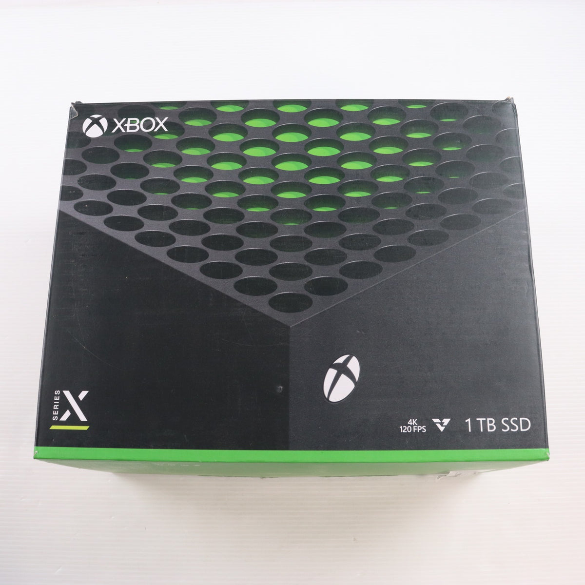 【中古即納】[XboxX/S] (本体) Xbox Series X 1TB 日本マイクロソフト(RRT-00015)(20201110)