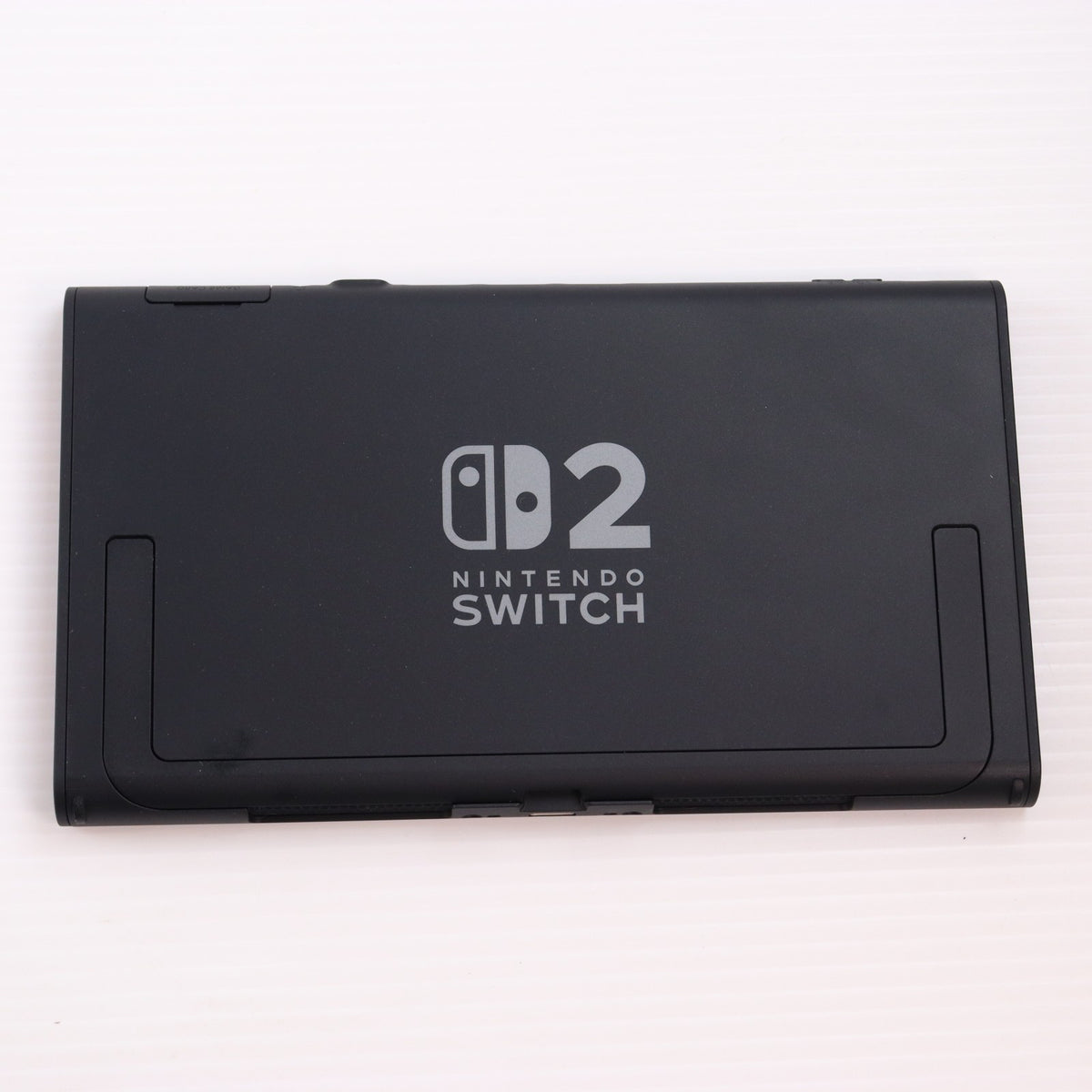 【中古即納】[Switch2] (本体)(ソフト無し) Nintendo Switch 2(ニンテンドースイッチ2)(日本語・国内専用) マリオカート ワールド セット 任天堂(BEE-S-KB6PA)(20250605)