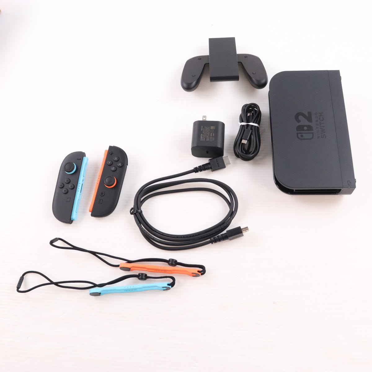 【中古即納】[Switch2] (本体) Nintendo Switch 2(ニンテンドースイッチ2)(日本語・国内専用) 任天堂(BEE-S-KB6CA)(20250605)