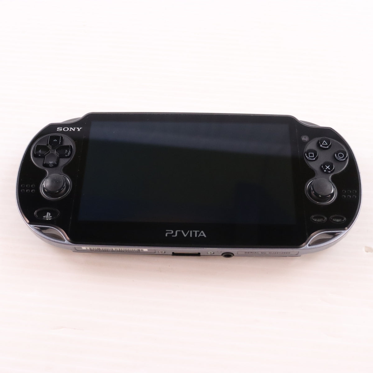 【中古即納】[PSVita] (本体) PlayStation Vita(プレイステーション ヴィータ) 3G/Wi-Fiモデル クリスタル・ブラック(初回限定版) SCE(PCH-1100AA01)(20111217)