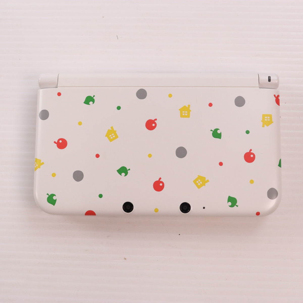 【中古即納】[3DS] (本体) とびだせ どうぶつの森パック(ニンテンドー3DS LL限定本体同梱版) 任天堂(SPR-S-WBDC)(20121108)