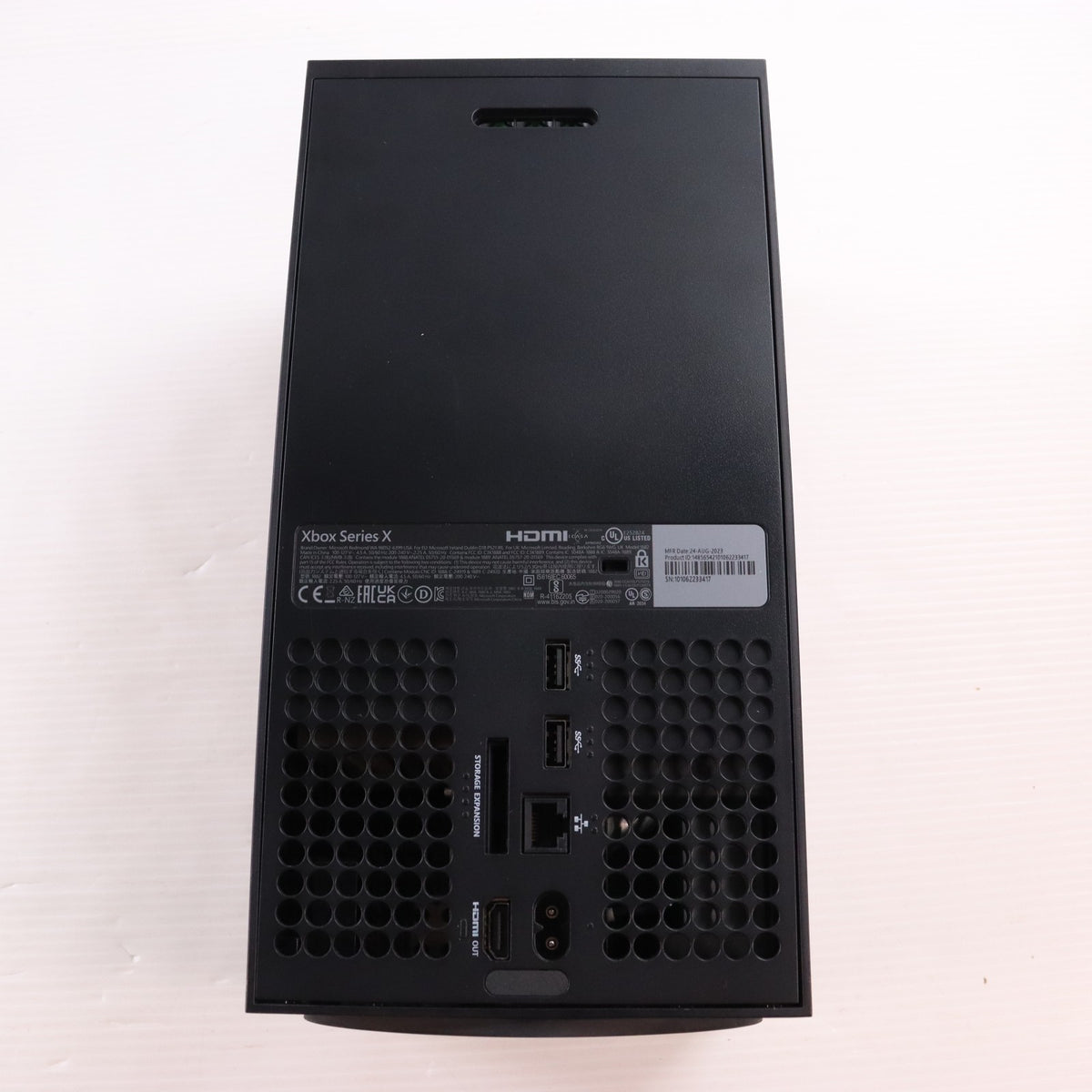 【中古即納】[XboxX/S] (本体) Xbox Series X 1TB 日本マイクロソフト(RRT-00015)(20201110)