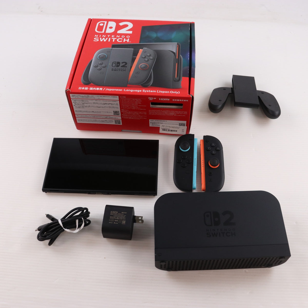 【中古即納】[Switch2] (本体) Nintendo Switch 2(ニンテンドースイッチ2)(日本語・国内専用) 任天堂(BEE-S-KB6CA)(20250605)