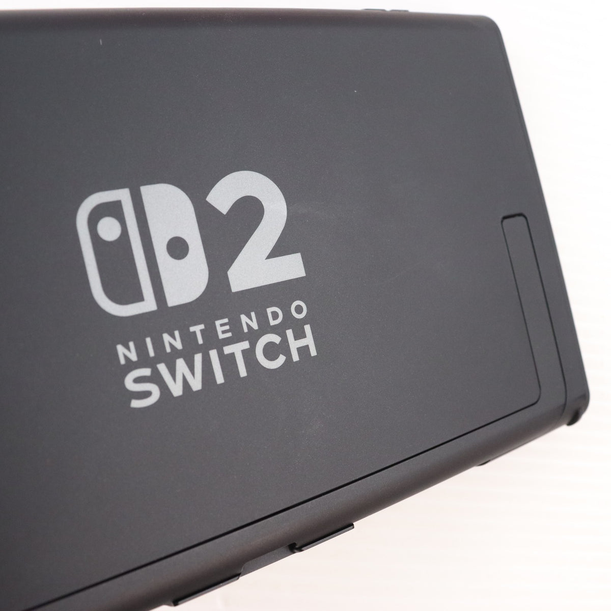 【中古即納】[Switch2] (本体) Nintendo Switch 2(ニンテンドースイッチ2)(日本語・国内専用) 任天堂(BEE-S-KB6CA)(20250605)