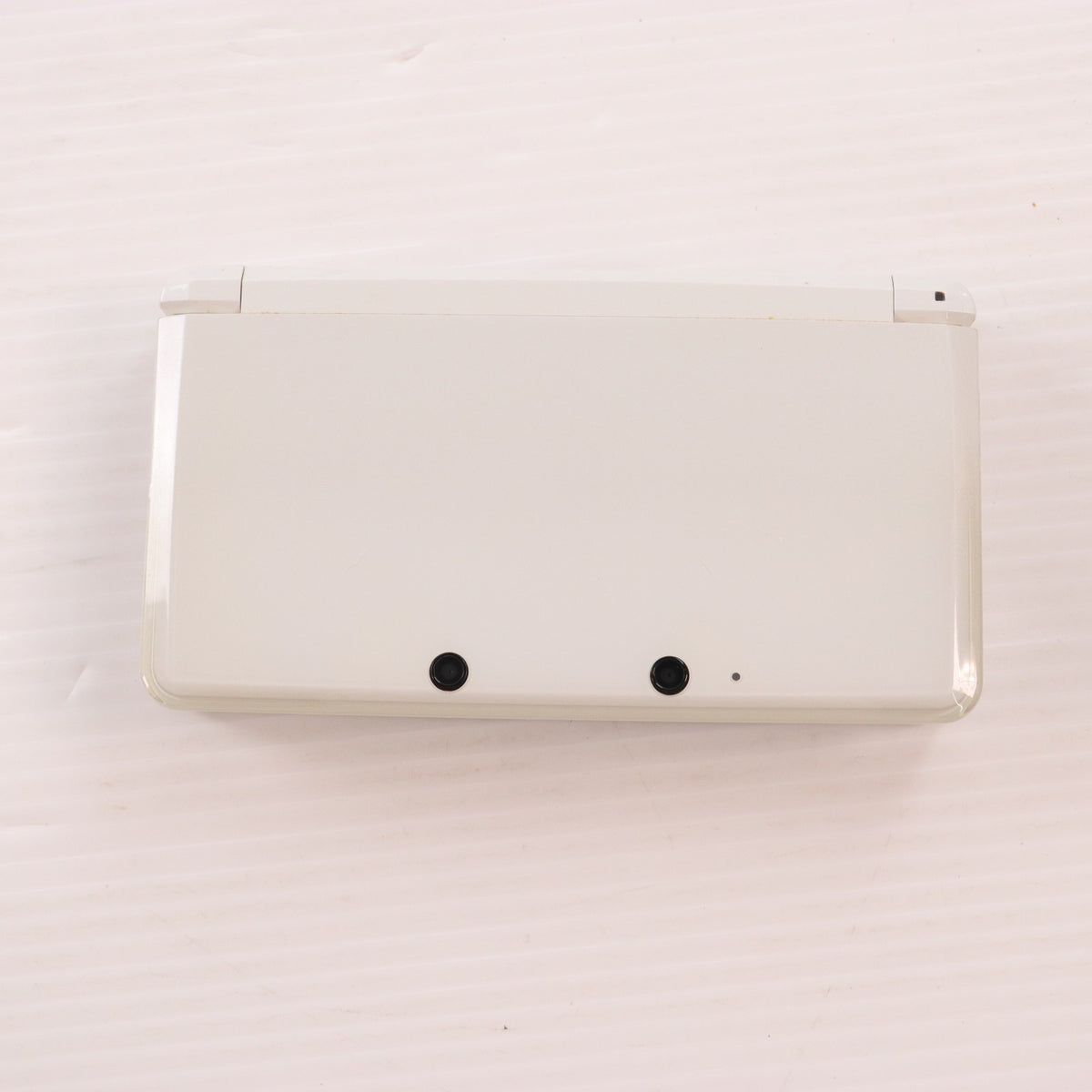 【中古即納】[3DS] (本体) ニンテンドー3DS アイスホワイト 任天堂(CTR-S-WAAA)(20111103)