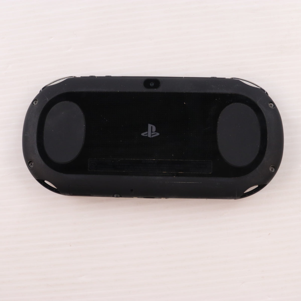 【中古即納】[PSVita] (本体) PlayStation Vita(プレイステーション ヴィータ) Wi-Fiモデル ブラック SCE(PCH-2000ZA11)(20131010)