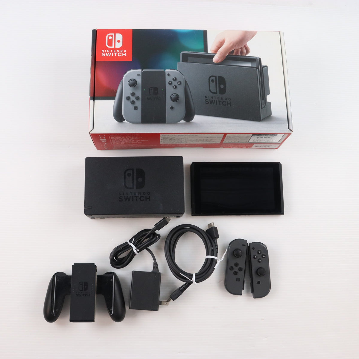 【中古即納】[Switch] (本体) Nintendo Switch(ニンテンドースイッチ) Joy-Con(L)/R グレー 任天堂(HAC-S-KAAAA)(20170303)