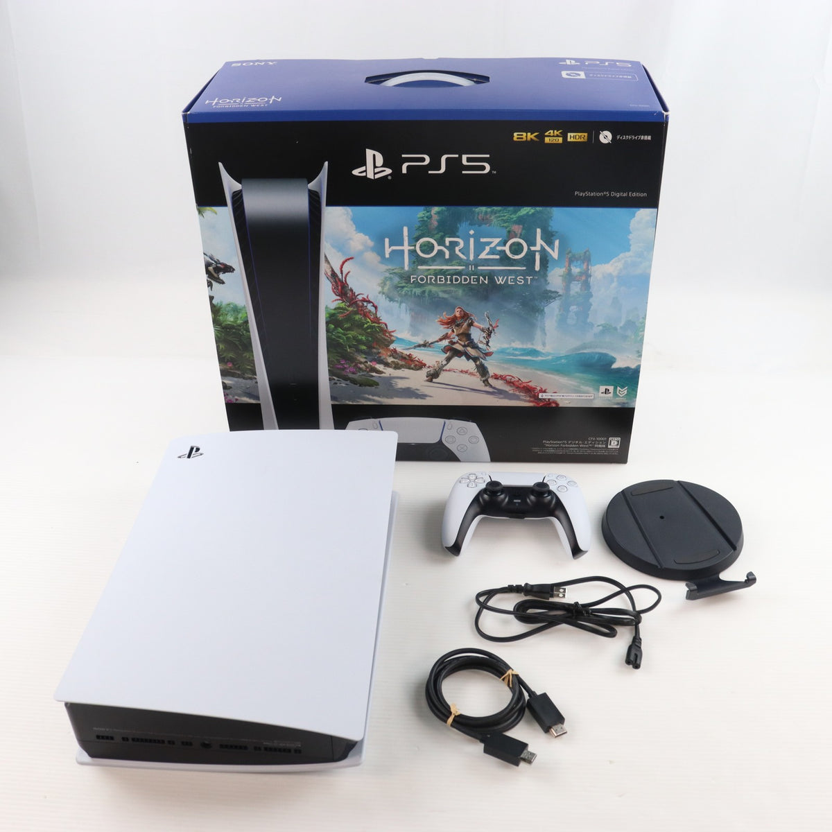 【中古即納】[PS5] (本体) PlayStation 5(プレイステーション5) デジタル・エディション Horizon Forbidden West(ホライゾン フォービドゥン ウエスト) 同梱版 SIE(CFIJ-10001)(20220915)