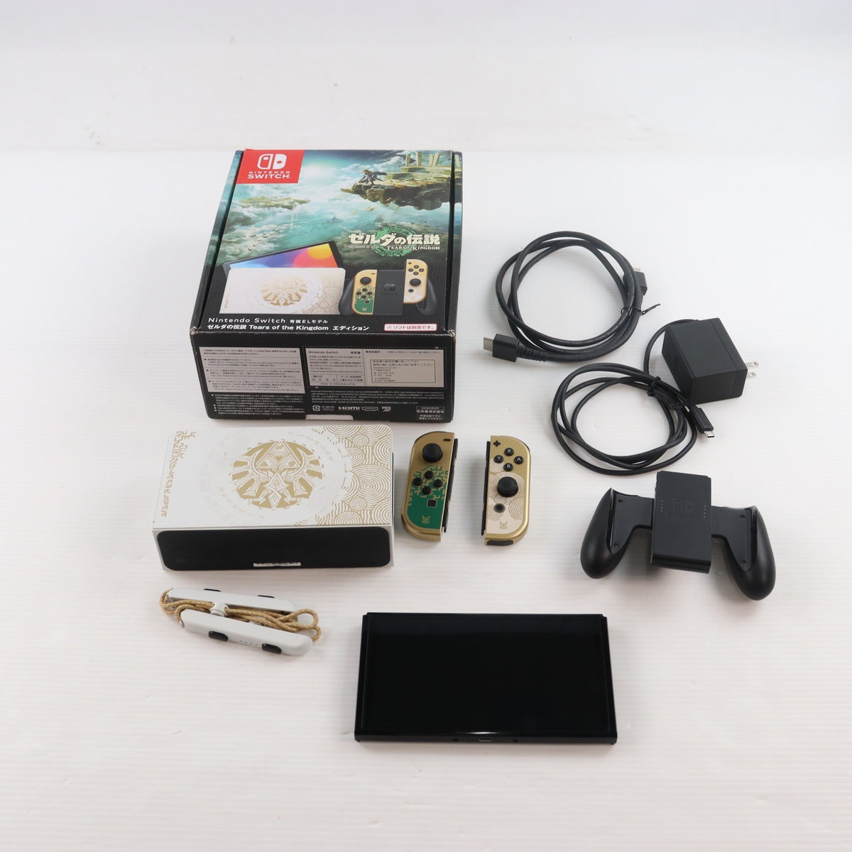 【中古即納】[Switch] (本体) Nintendo Switch(ニンテンドースイッチ) 有機ELモデル ゼルダの伝説 ティアーズ オブ ザ キングダムエディション 任天堂(HEG-S-KDAAA)(20230429)