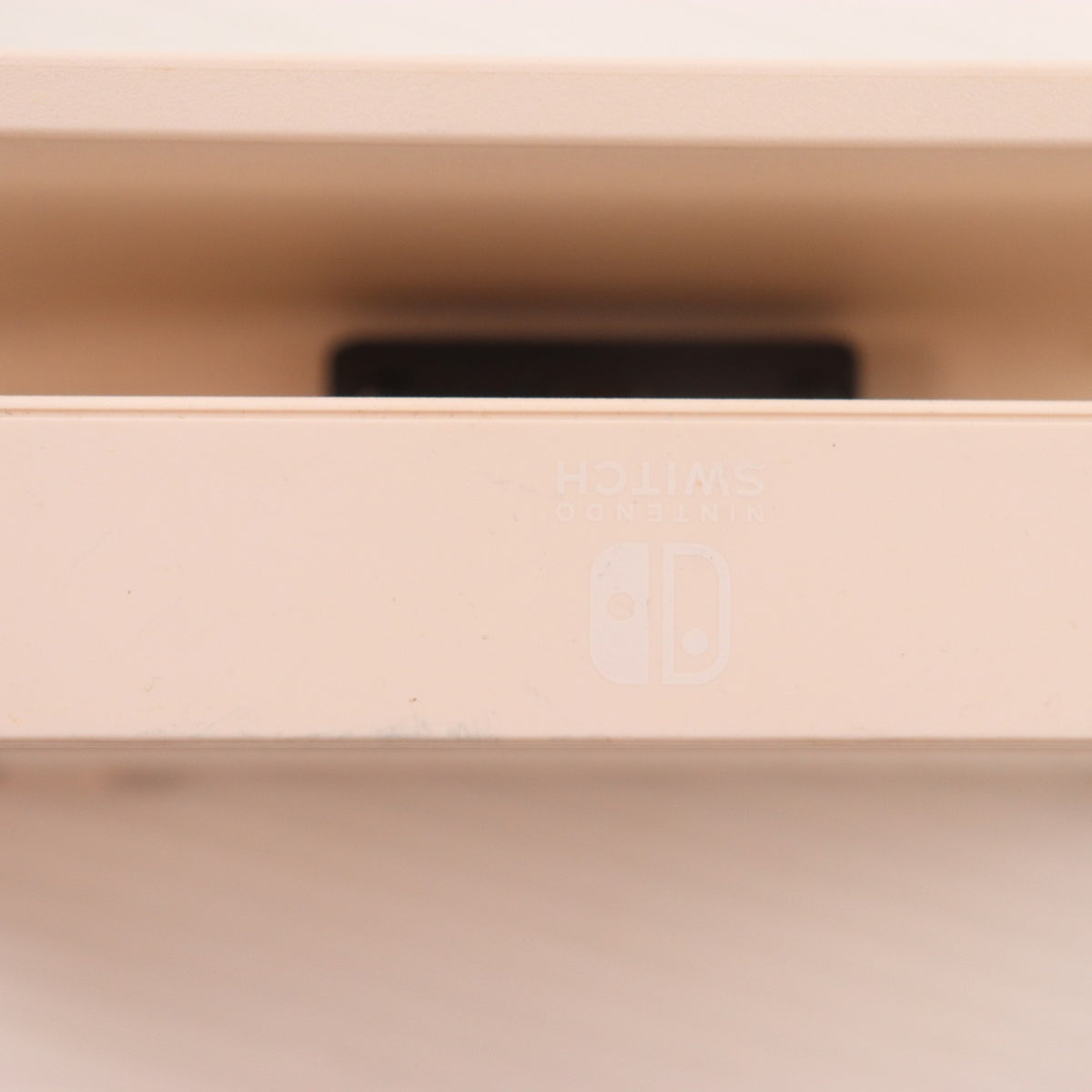 【中古即納】[Switch] (本体)(ソフト無し) Nintendo Switch(ニンテンドースイッチ) あつまれ どうぶつの森セット 任天堂(HAD-S-KEAGC)(20200320)