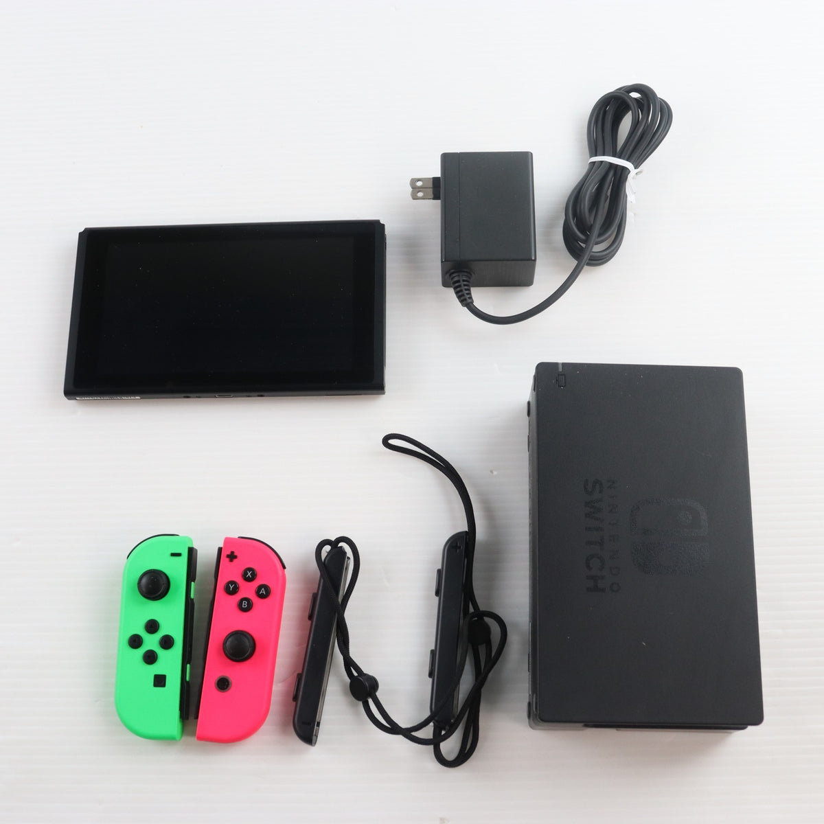 【中古即納】[Switch] (本体) Nintendo Switch(ニンテンドースイッチ) Joy-Con(L)/R グレー 任天堂(HAC-S-KAAAA)(20170303)
