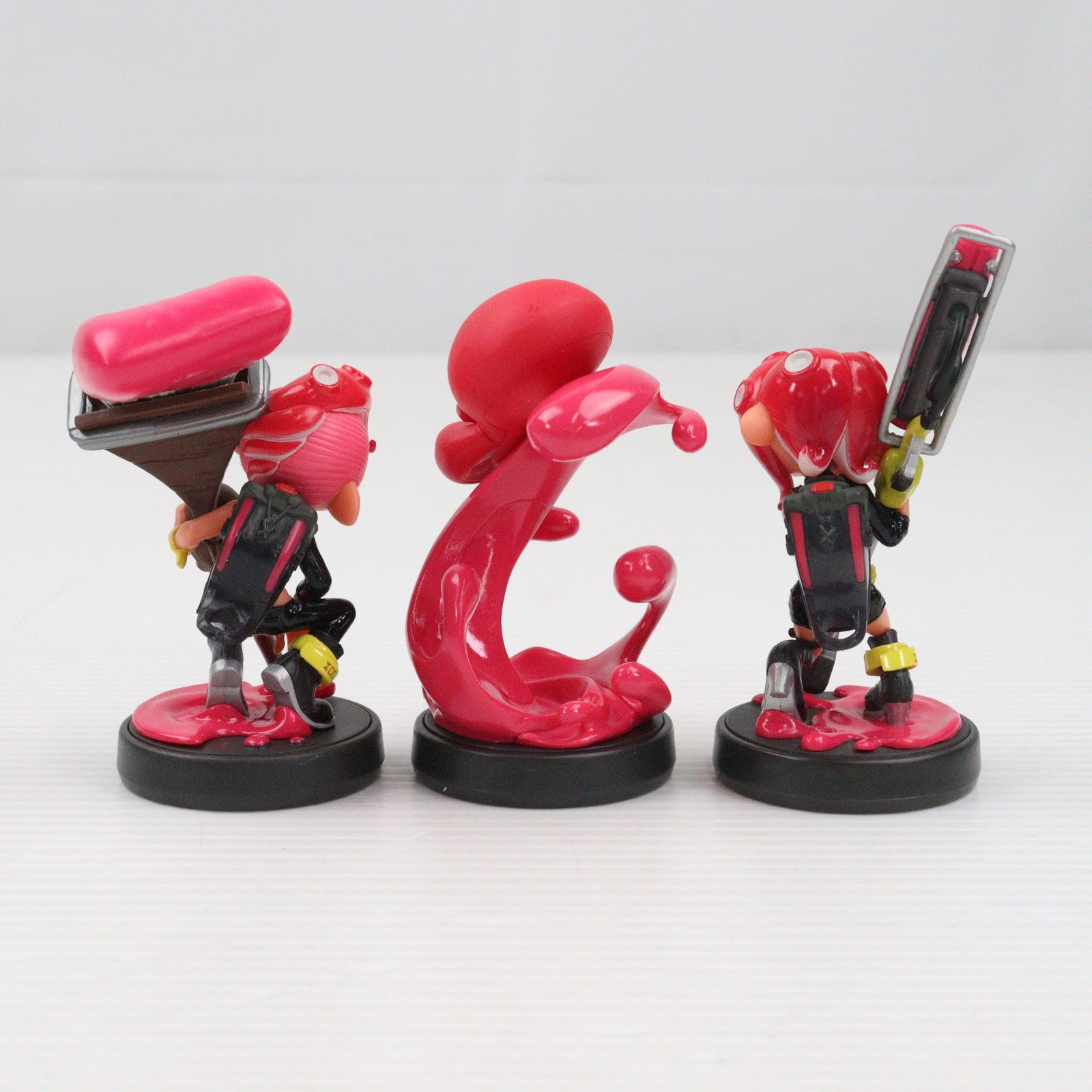 中古即納】[ACC][Switch]amiibo(アミーボ) トリプルセット(タコガール/タコ/タコボーイ) スプラトゥーンシリーズ  任天堂(NVL-E-AE3E)