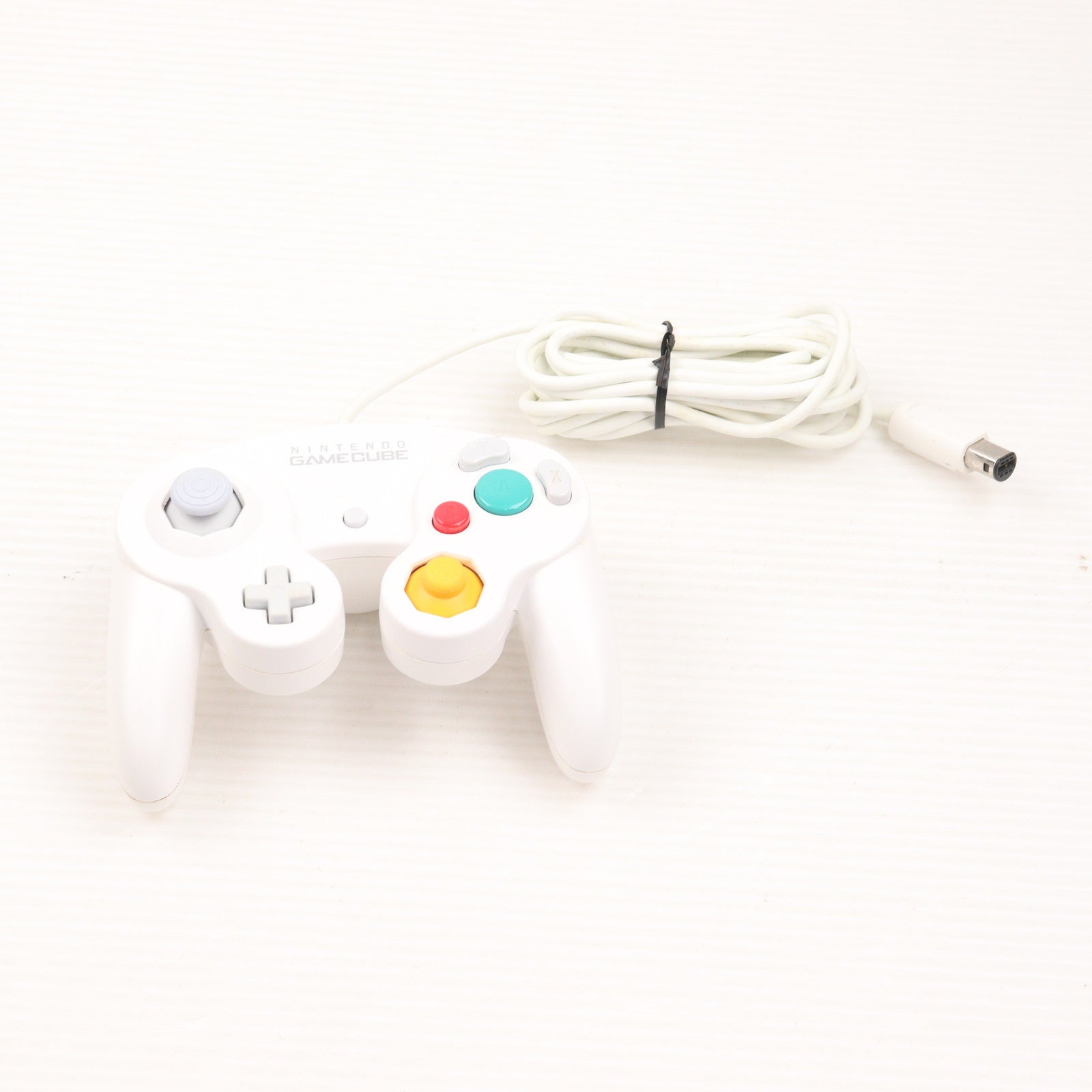 【中古即納】[ACC][GC] ニンテンドー ゲームキューブ コントローラ ホワイト 任天堂(DOL-A-CWA/DOL-003)(20080401)