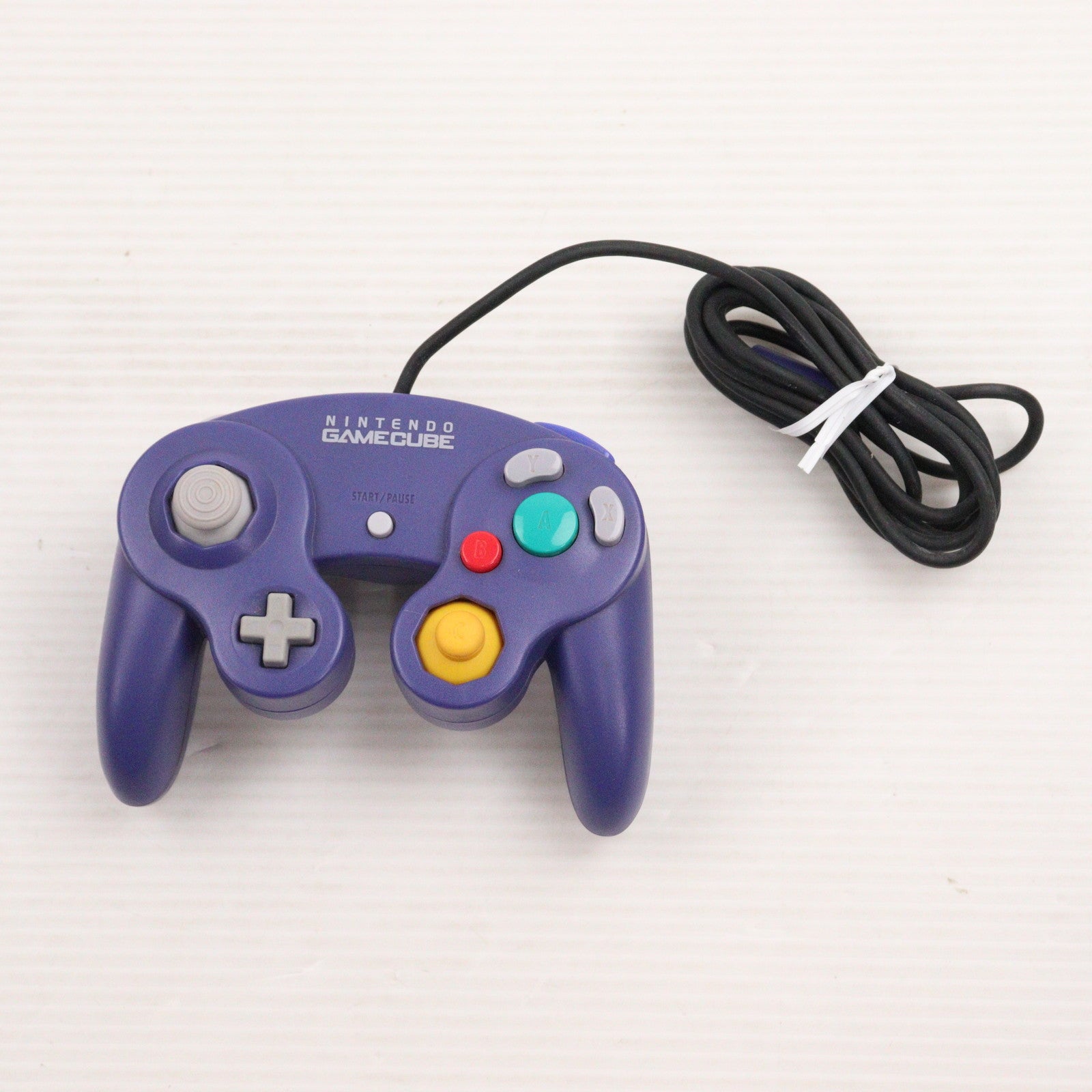 【中古即納】[ACC][GC] ニンテンドー ゲームキューブ コントローラ バイオレット 任天堂(DOL-C-VT)(20010914)