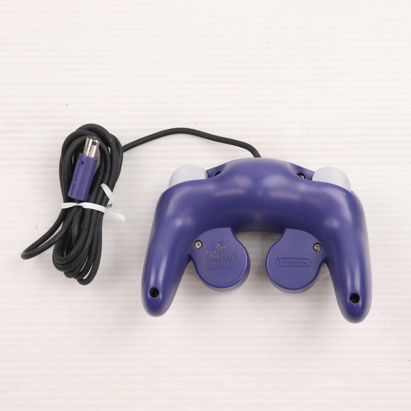 【中古即納】[ACC][GC] ニンテンドー ゲームキューブ コントローラ バイオレット 任天堂(DOL-C-VT)(20010914)