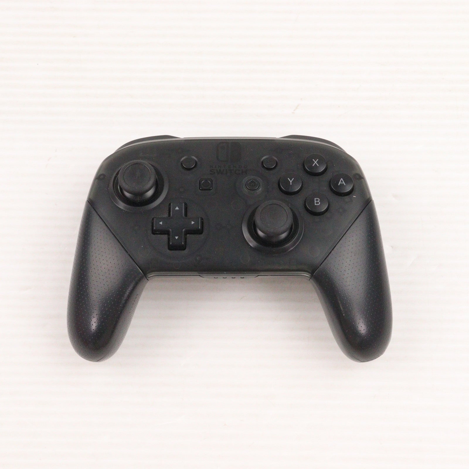 【中古即納】[ACC][Switch] Nintendo Switch Proコントローラー(ニンテンドースイッチ プロコントローラー) 任天堂(HAC-A-FSSKA)(20170303)