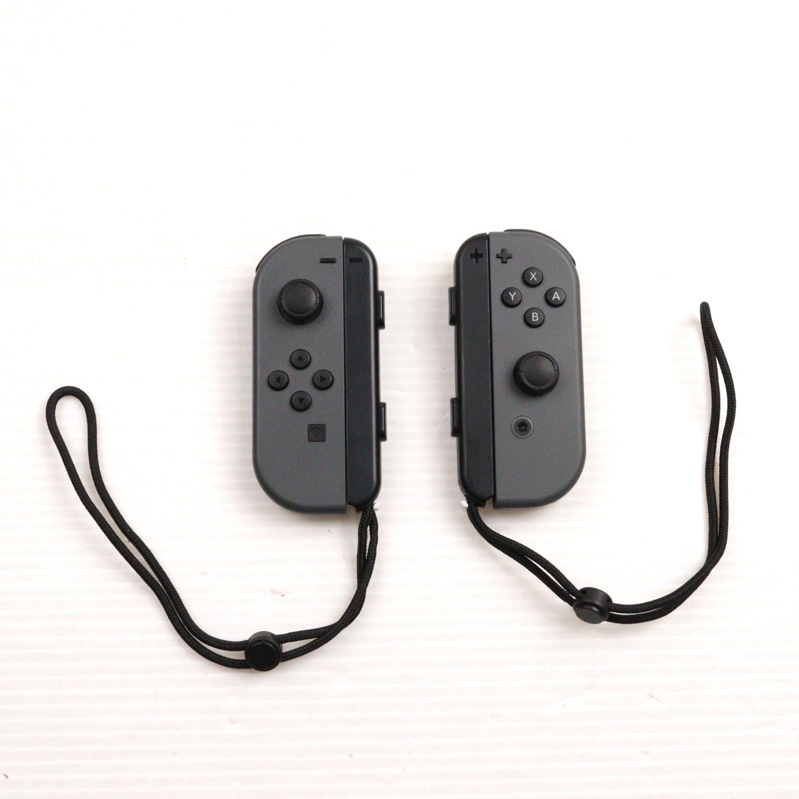 【中古即納】[ACC][Switch] Joy-Con(L)/(R) グレー(ジョイコンL/R グレー) 任天堂(HAC-A-JAAAA)(20170303)