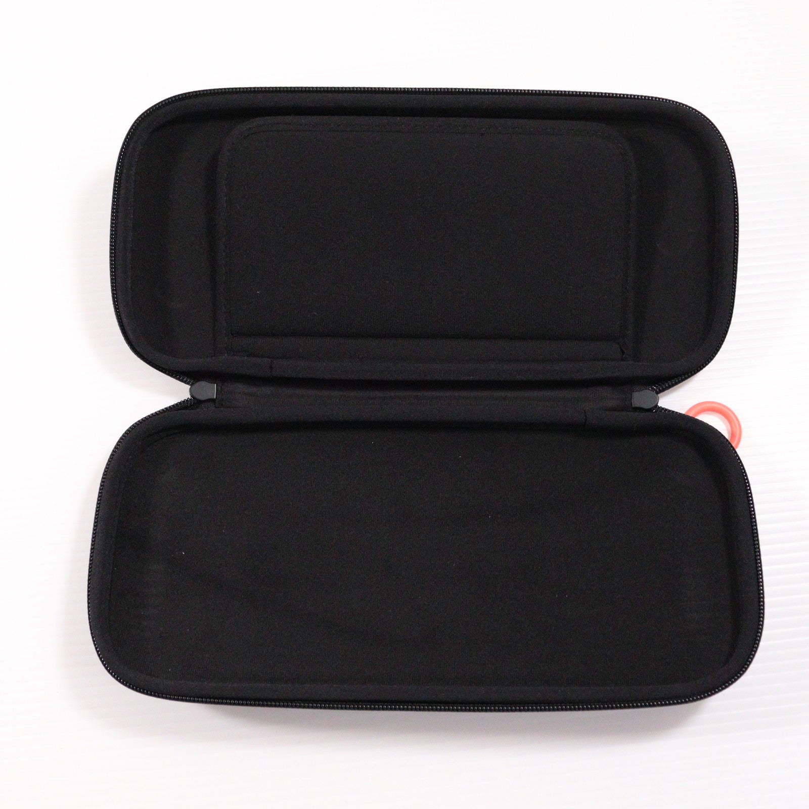 【中古即納】[ACC][Switch2] Nintendo Switch 2(ニンテンドースイッチ2) キャリングケース(画面保護シート付き) 任天堂(BEE-A-PSSAA)(20250605)