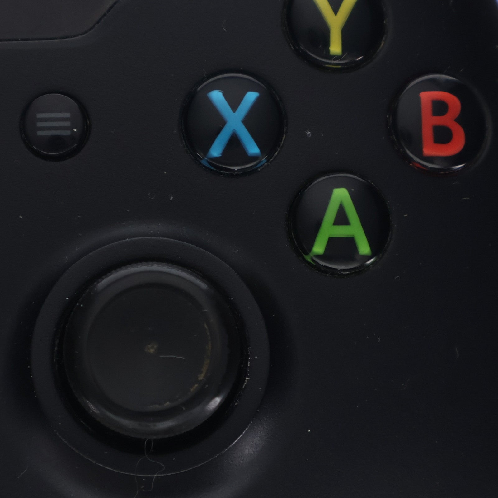【中古即納】[ACC][XboxOne] Xbox One ワイヤレス コントローラー(プレイ & チャージ キット付) 日本マイクロソフト(W2V-00009)(20141002)