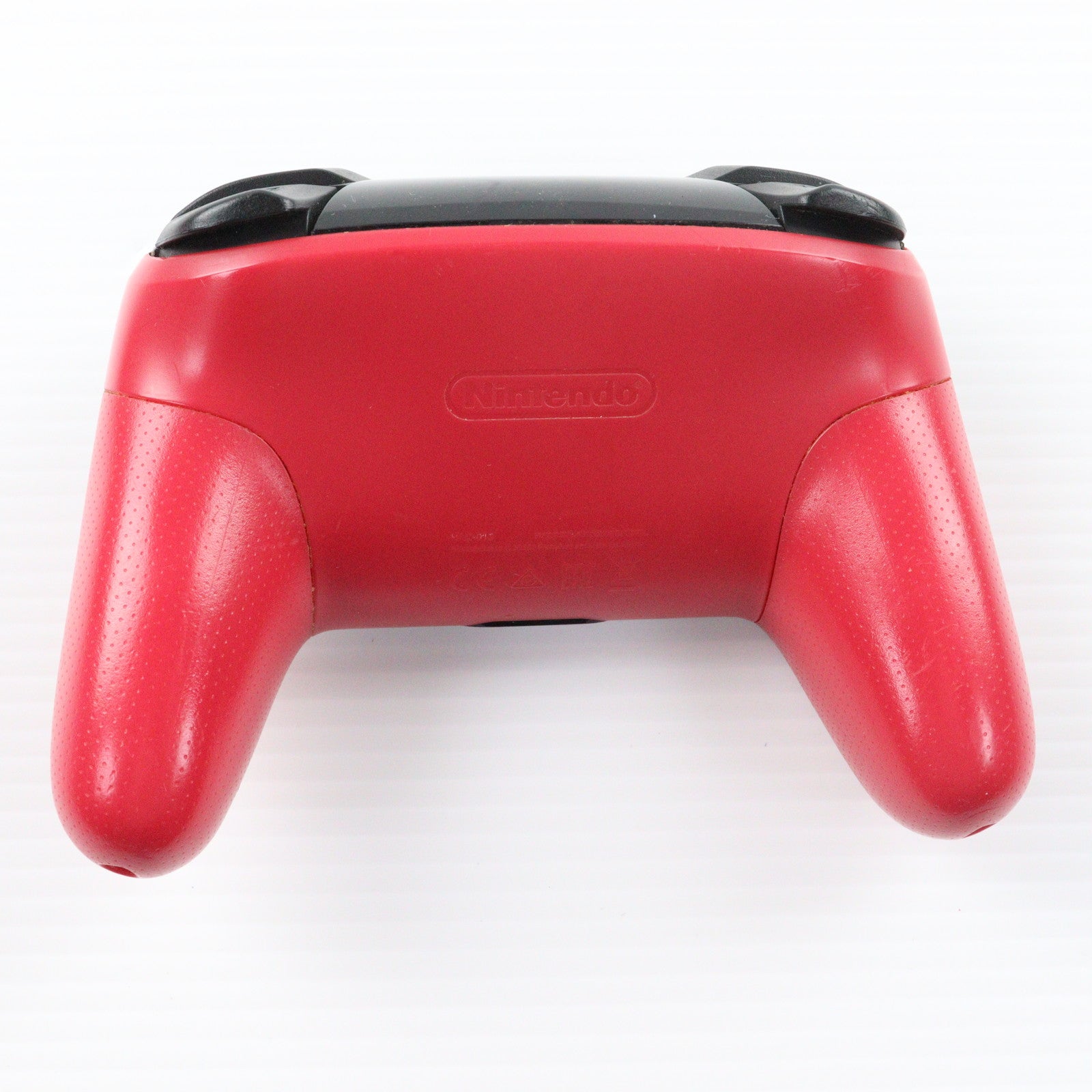 【中古即納】[ACC][Switch] (USB充電ケーブル無し)Nintendo Switch(ニンテンドースイッチ) Proコントローラー Xenoblade2エディション 任天堂(HAC-A-FSSKD)(20171201)
