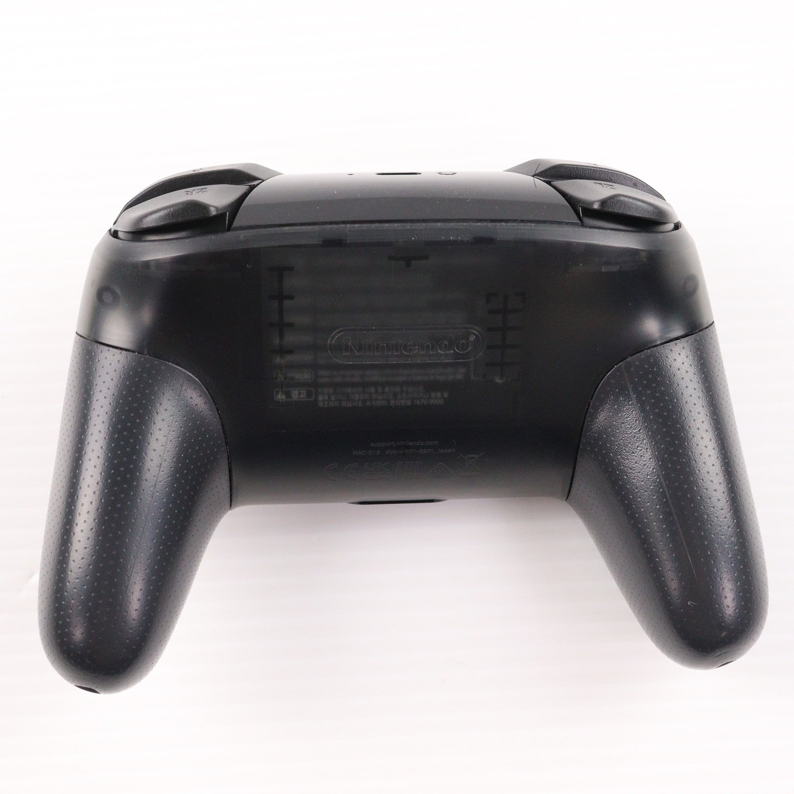 【中古即納】[ACC][Switch] Nintendo Switch Proコントローラー(ニンテンドースイッチ プロコントローラー) 任天堂(HAC-A-FSSKA)(20170303)