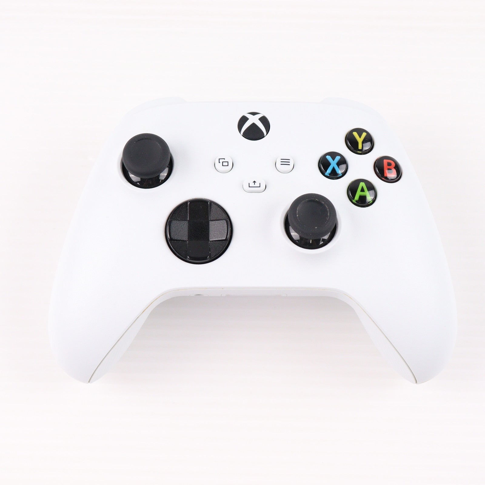 【中古即納】[ACC][XboxX/S] Xbox ワイヤレス コントローラー(ロボットホワイト) 日本マイクロソフト(QAS-00006)(20231031)