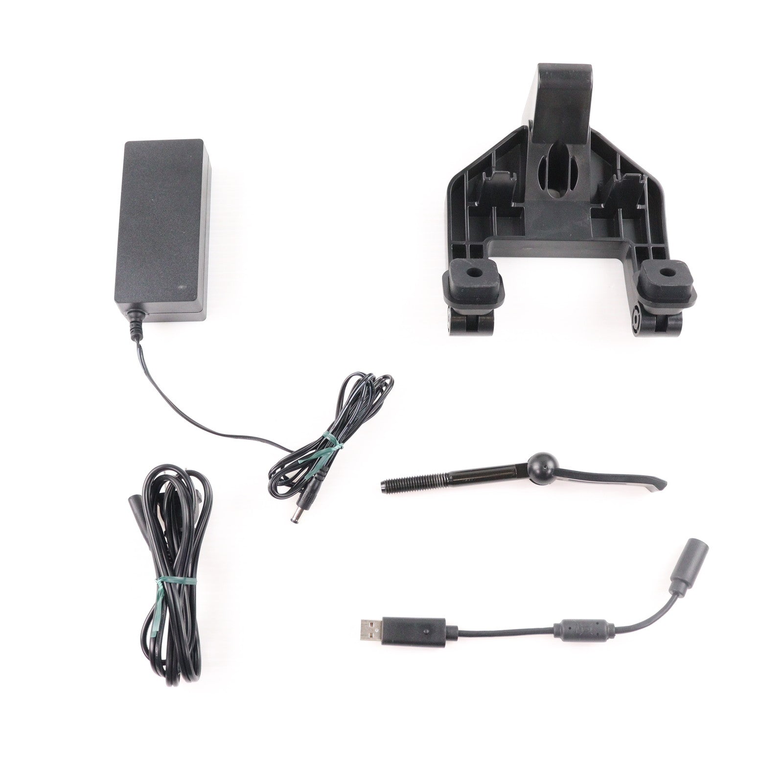 【中古即納】[ACC][XboxX/S] Force Feedback Racing Wheel DLX for Xbox Series X|S(フォース フィードバックレーシングホイール DLX for Xbox シリーズ X|S) マイクロソフトライセンス商品 HORI(AB05-001)(20210715)