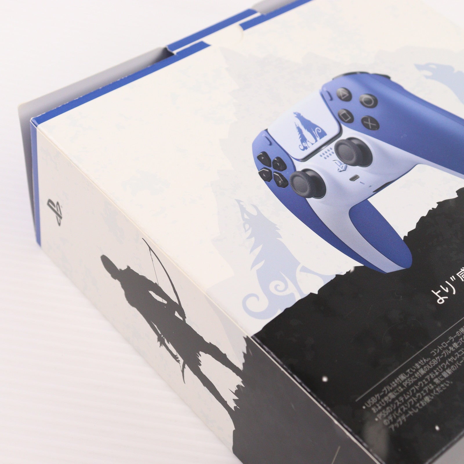 【中古即納】[ACC][PS5] DualSense&trade;(デュアルセンス) ワイヤレスコントローラー 『ゴッド・オブ・ウォー ラグナロク』 リミテッドエディション SIE(CFI-ZCT1JZ1)(20221109)