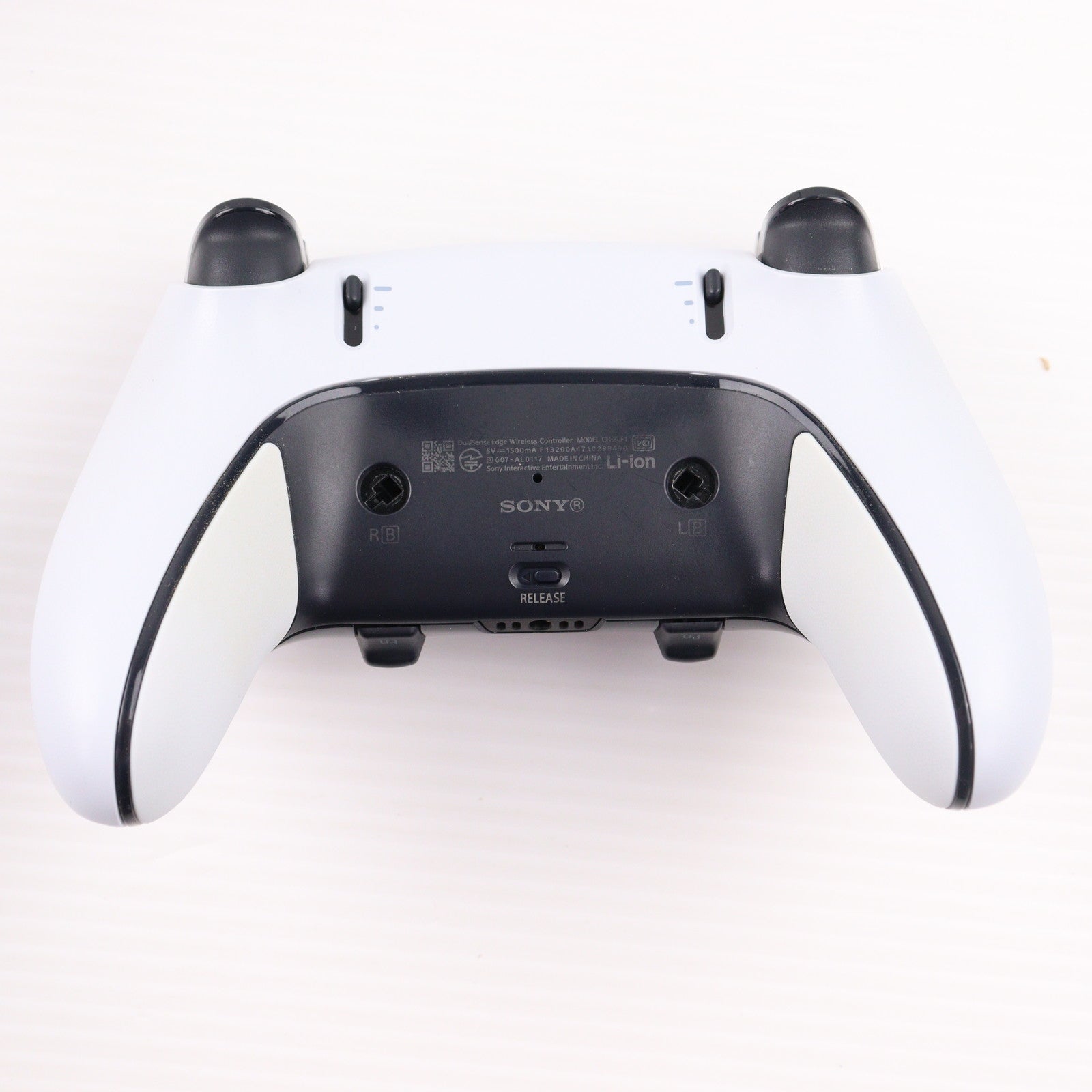 【中古即納】[ACC][PS5] DualSense Edge&trade;(デュアルセンス エッジ) ワイヤレスコントローラー SIE(CFI-ZCP1J)(20230126)