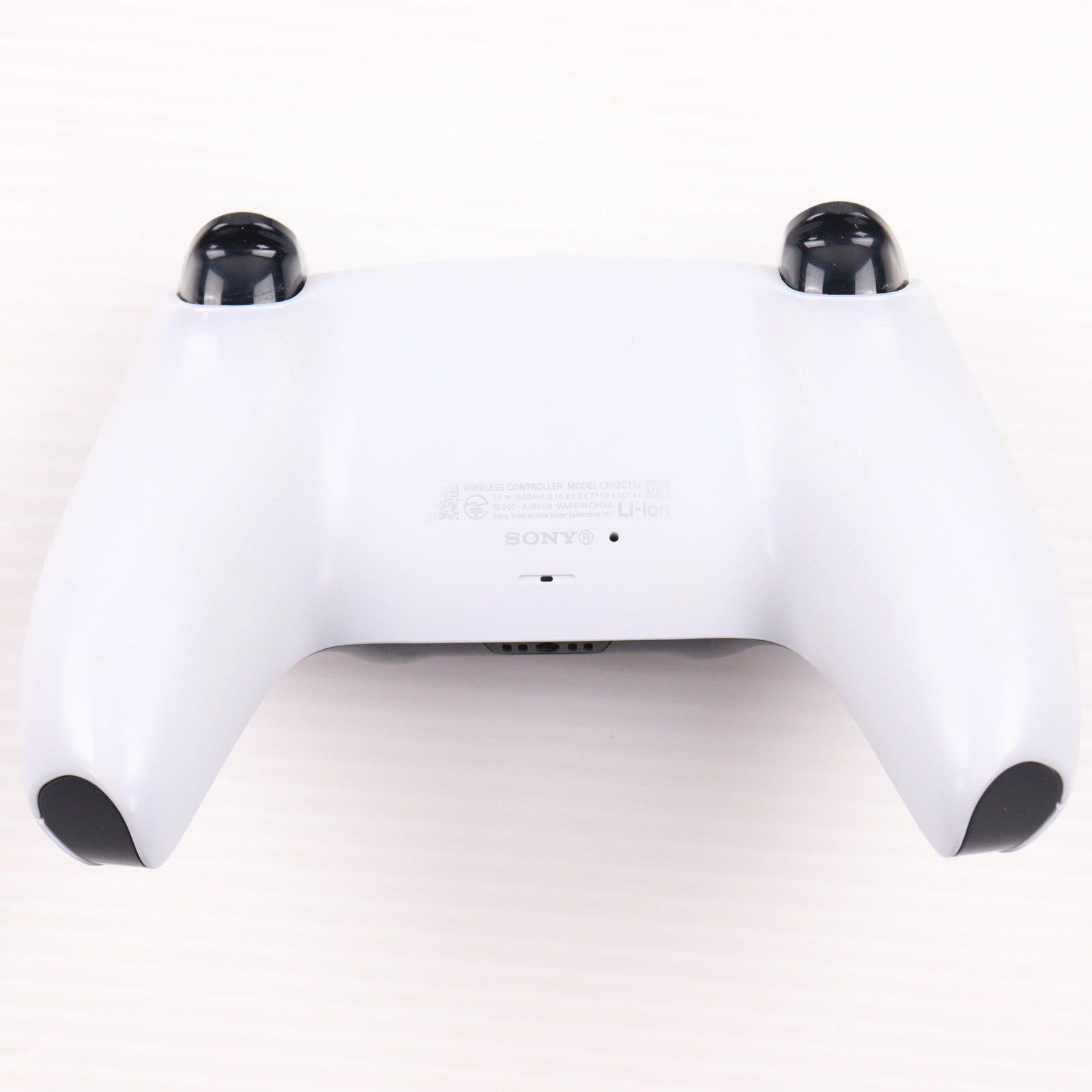 【中古即納】[ACC][PS5] DualSense(デュアルセンス) ワイヤレスコントローラー SIE(CFI-ZCT1J)(20201112)