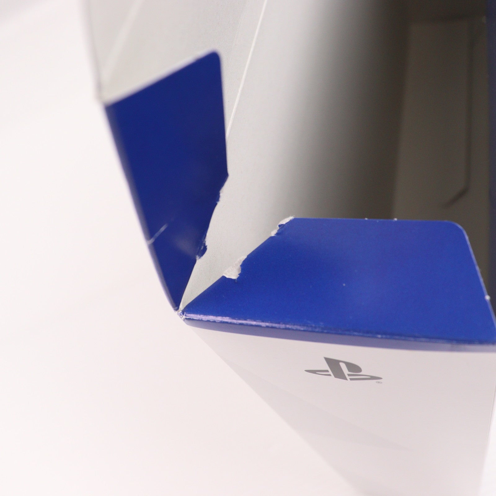 【中古即納】[ACC][PS5] PlayStation 5用カバー コズミック レッド SIE(CFIJ-16001)(20220127)