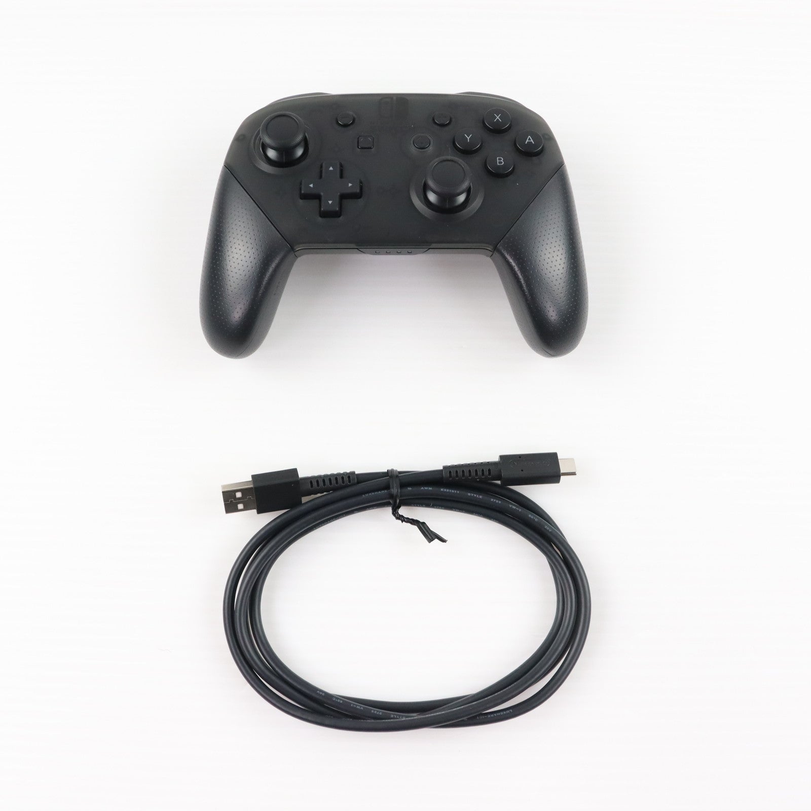 【中古即納】[ACC][Switch] Nintendo Switch Proコントローラー(ニンテンドースイッチ プロコントローラー) 任天堂(HAC-A-FSSKA)(20170303)