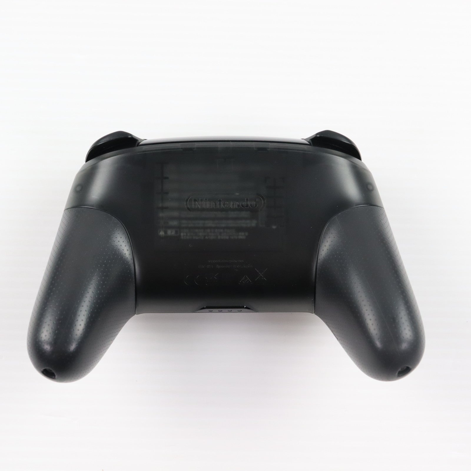 【中古即納】[ACC][Switch] Nintendo Switch Proコントローラー(ニンテンドースイッチ プロコントローラー) 任天堂(HAC-A-FSSKA)(20170303)