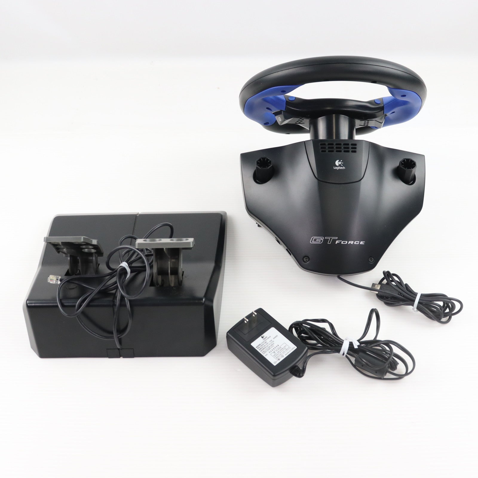 【中古即納】[ACC][PS2] GT FORCE(GTフォース) フォースフィードバックステアリングコントローラ Logicool(ロジクール)(LPRC-10000)(20010428)