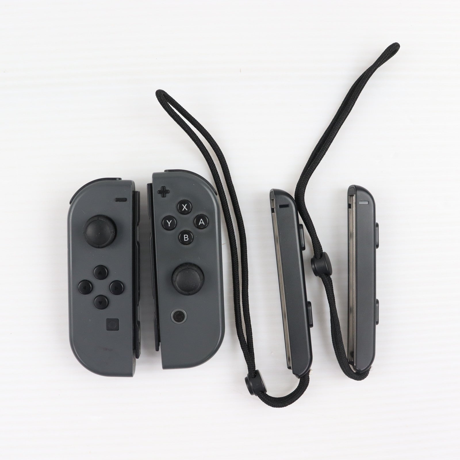 【中古即納】[ACC][Switch] Joy-Con(L)/(R) グレー(ジョイコンL/R グレー) 任天堂(HAC-A-JAAAA)(20170303)
