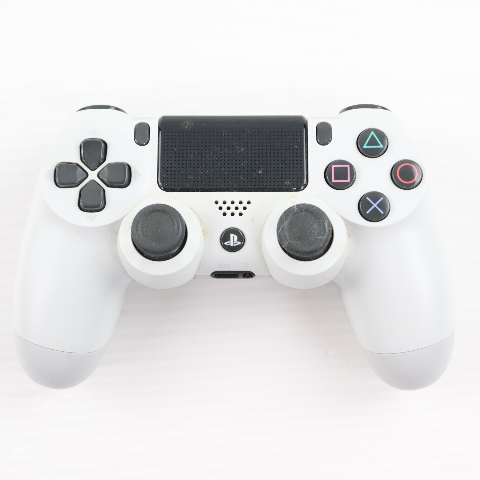 【中古即納】[ACC][PS4] DUALSHOCK 4(デュアルショック4) ワイヤレスコントローラー グレイシャー・ホワイト SIE(CUH-ZCT2J13)(20170223)