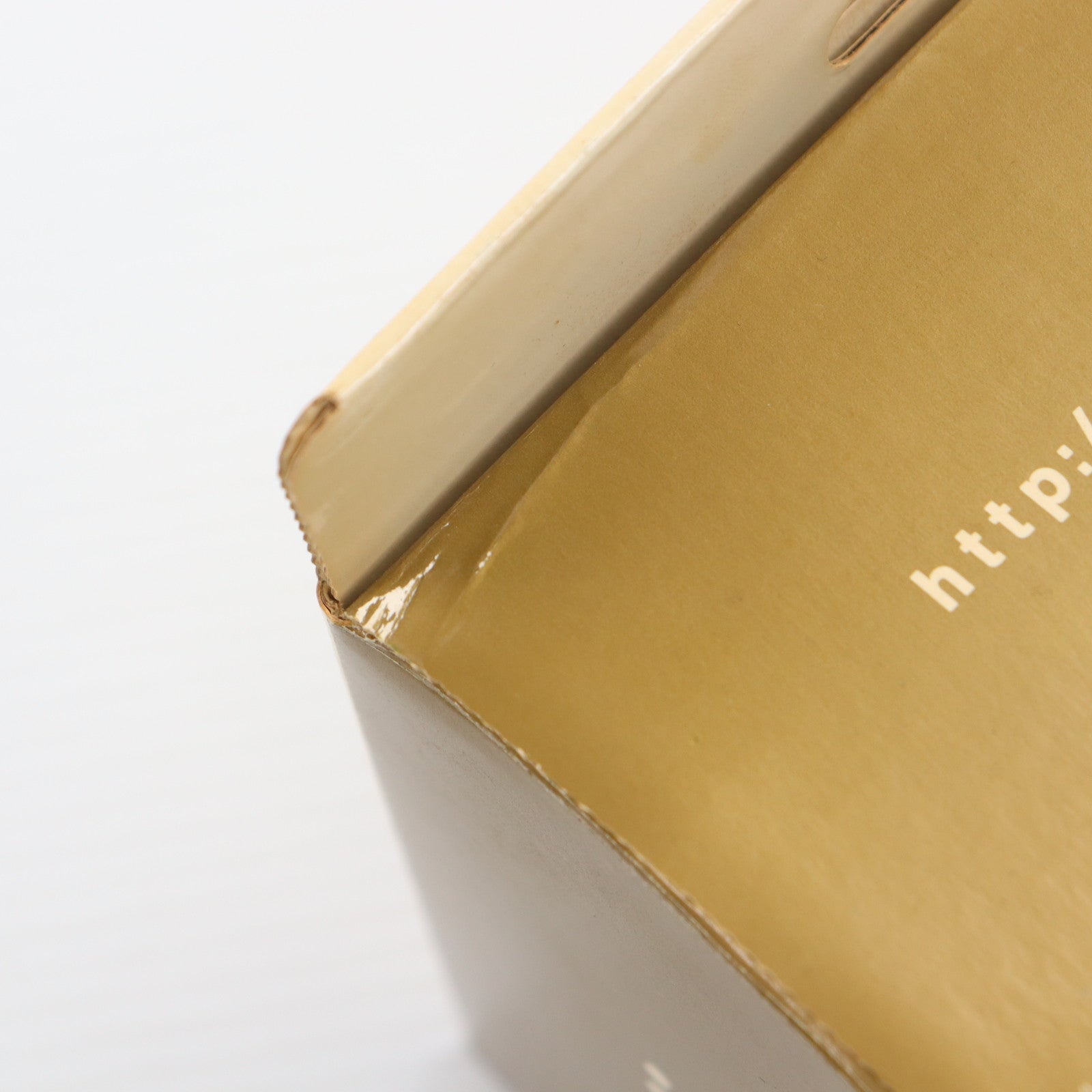 【中古即納】[ACC][Wii] クラブニンテンドー限定景品 ゴールデンクラシックコントローラPRO 任天堂(RVL-A-R2D)(20110630)