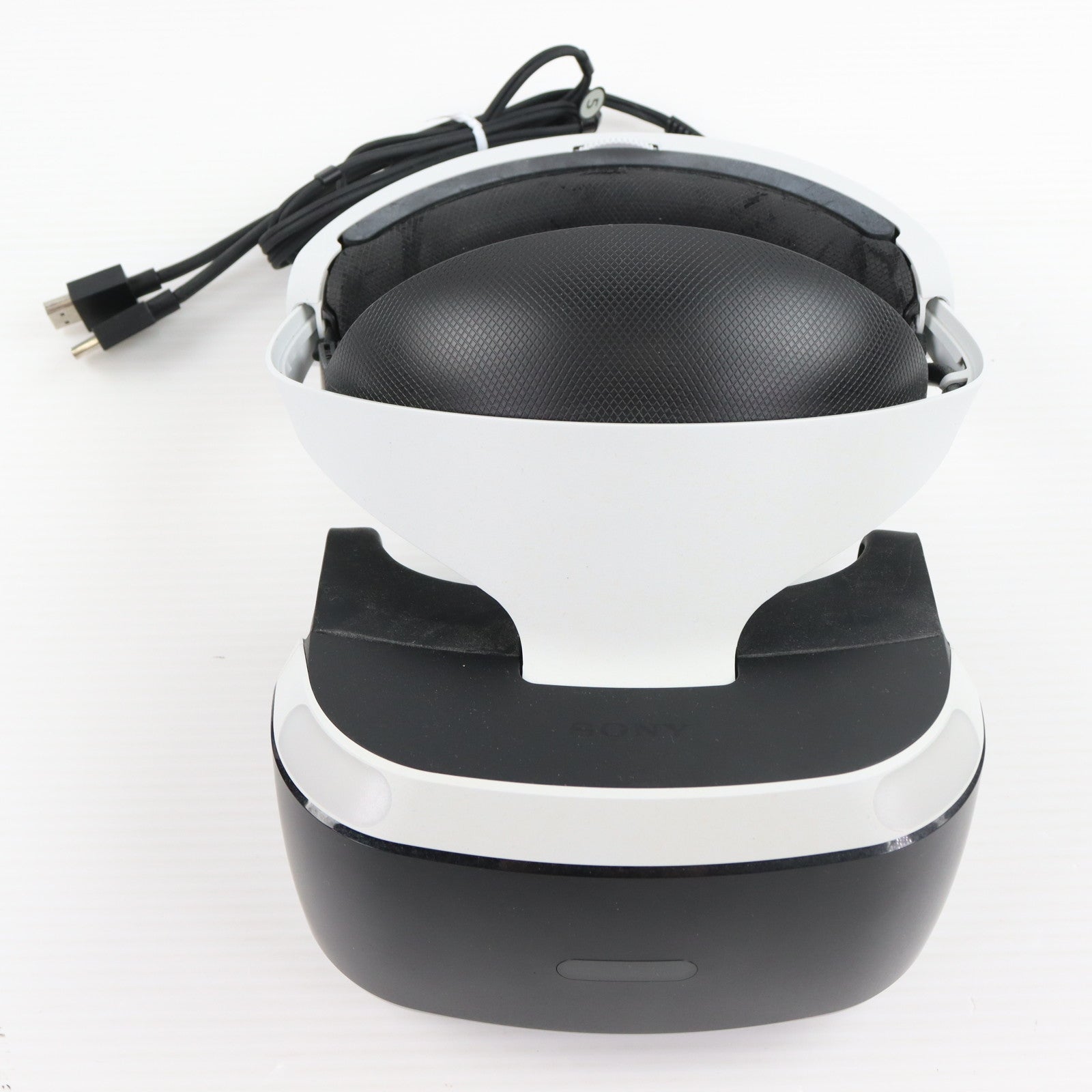 【中古即納】[ACC][PS4] PlayStation VR(プレイステーションVR) PlayStation Camera同梱版 SIE(CUHJ-16001)(20161013)