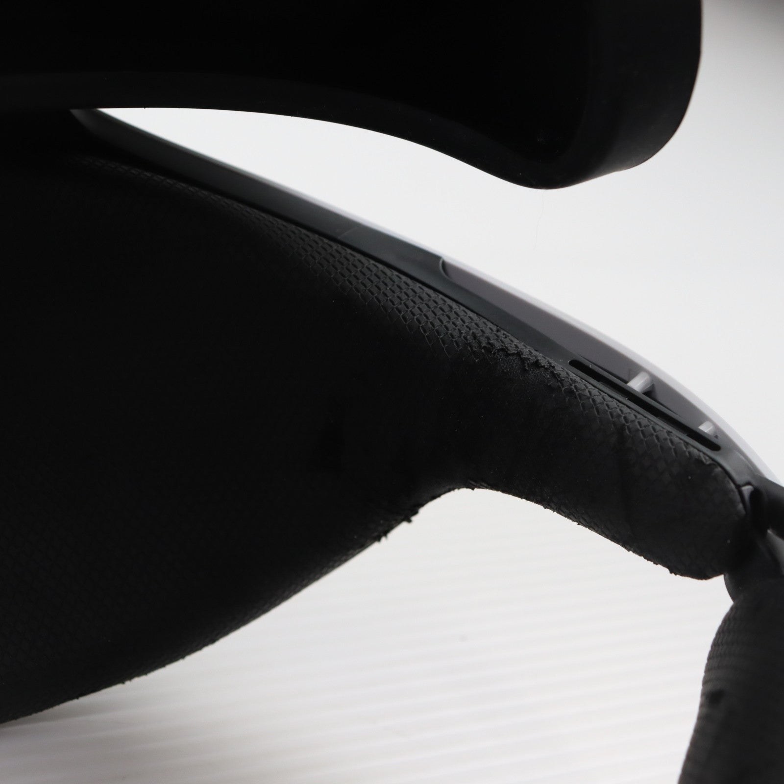 【中古即納】[ACC][PS4] PlayStation VR(プレイステーションVR) PlayStation Camera同梱版 SIE(CUHJ-16001)(20161013)