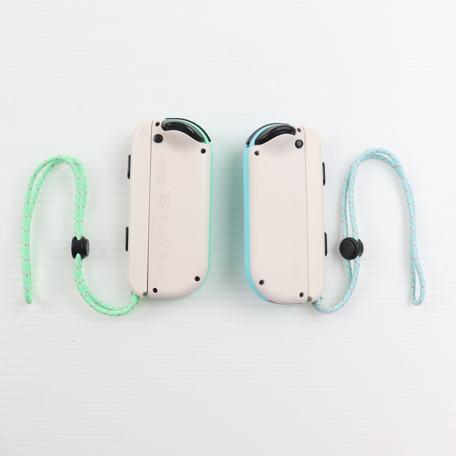 【中古即納】[ACC][Switch] マイニンテンドーストア限定 Joy-Con(L)/(R) 『あつまれ どうぶつの森』(ジョイコンL/R あつまれ どうぶつの森) 任天堂(HAC-A-JASAD)(20200320)