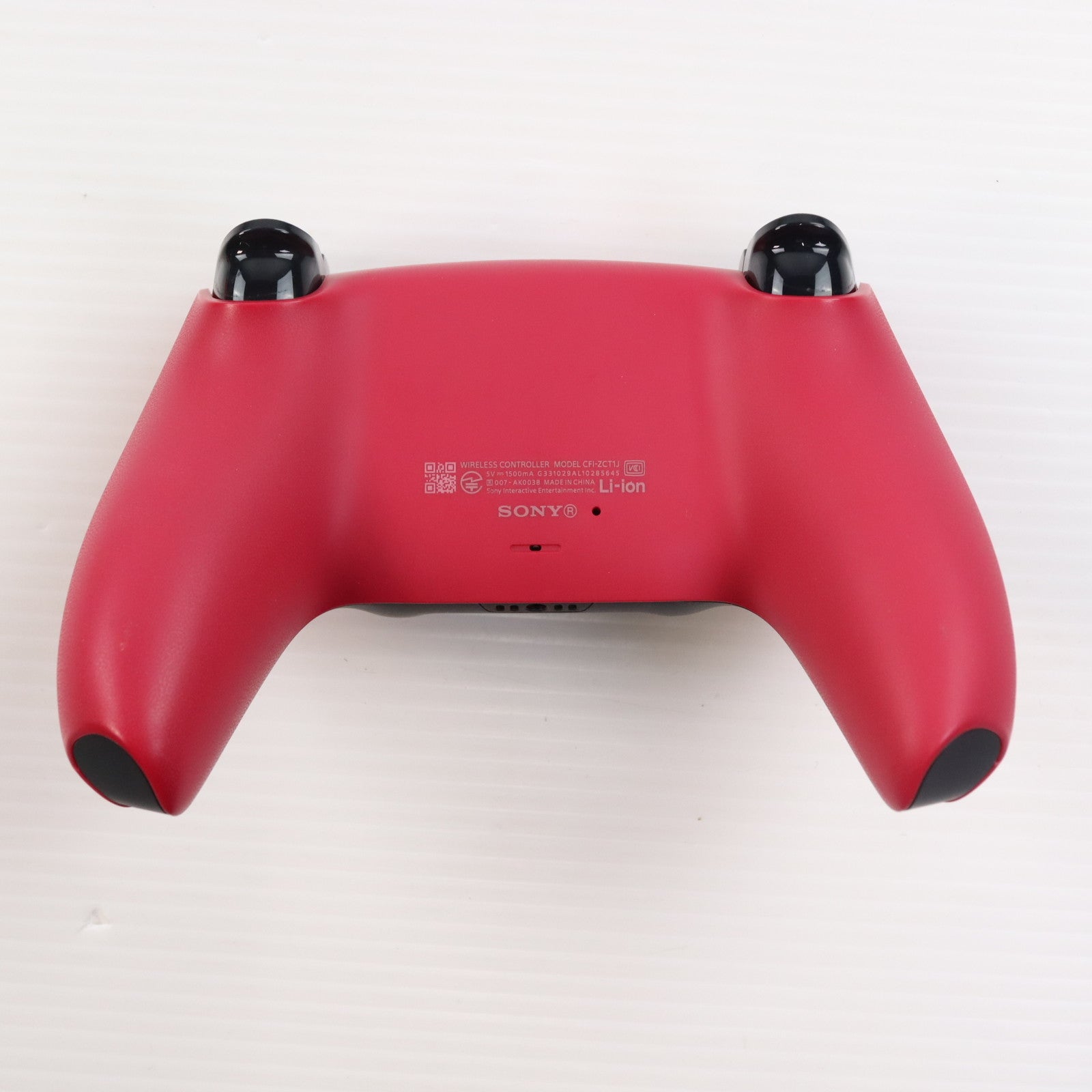 【中古即納】[ACC][PS5] DualSense(デュアルセンス) ワイヤレスコントローラー コズミックレッド SIE(CFI-ZCT1J02)(20210610)
