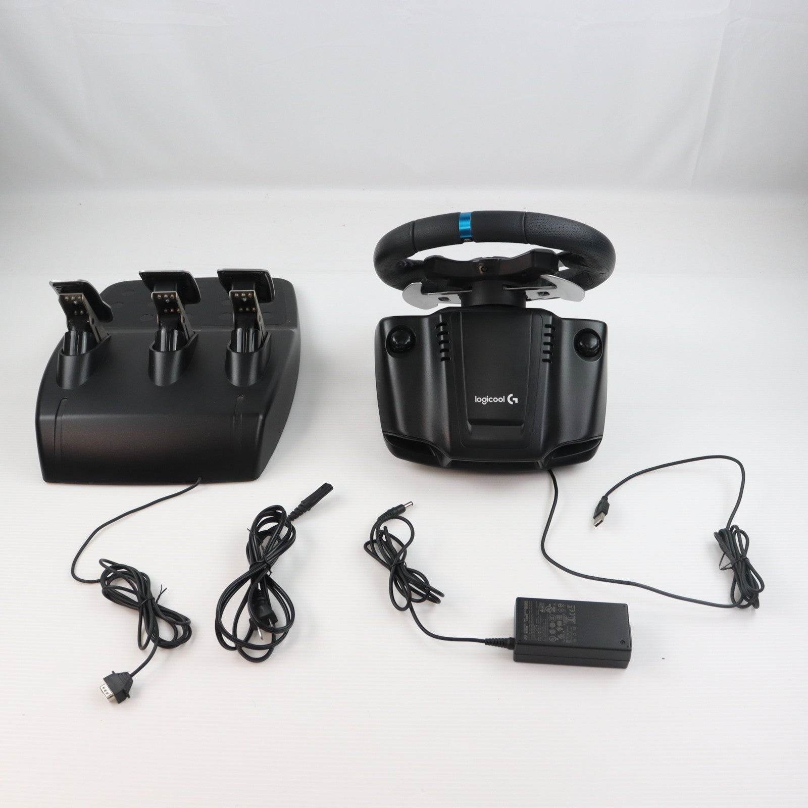 【中古即納】[ACC][PS4] G29 ドライビングフォース ソニーライセンス商品 Logicool(ロジクール)(LPRC-15000)(20150625)