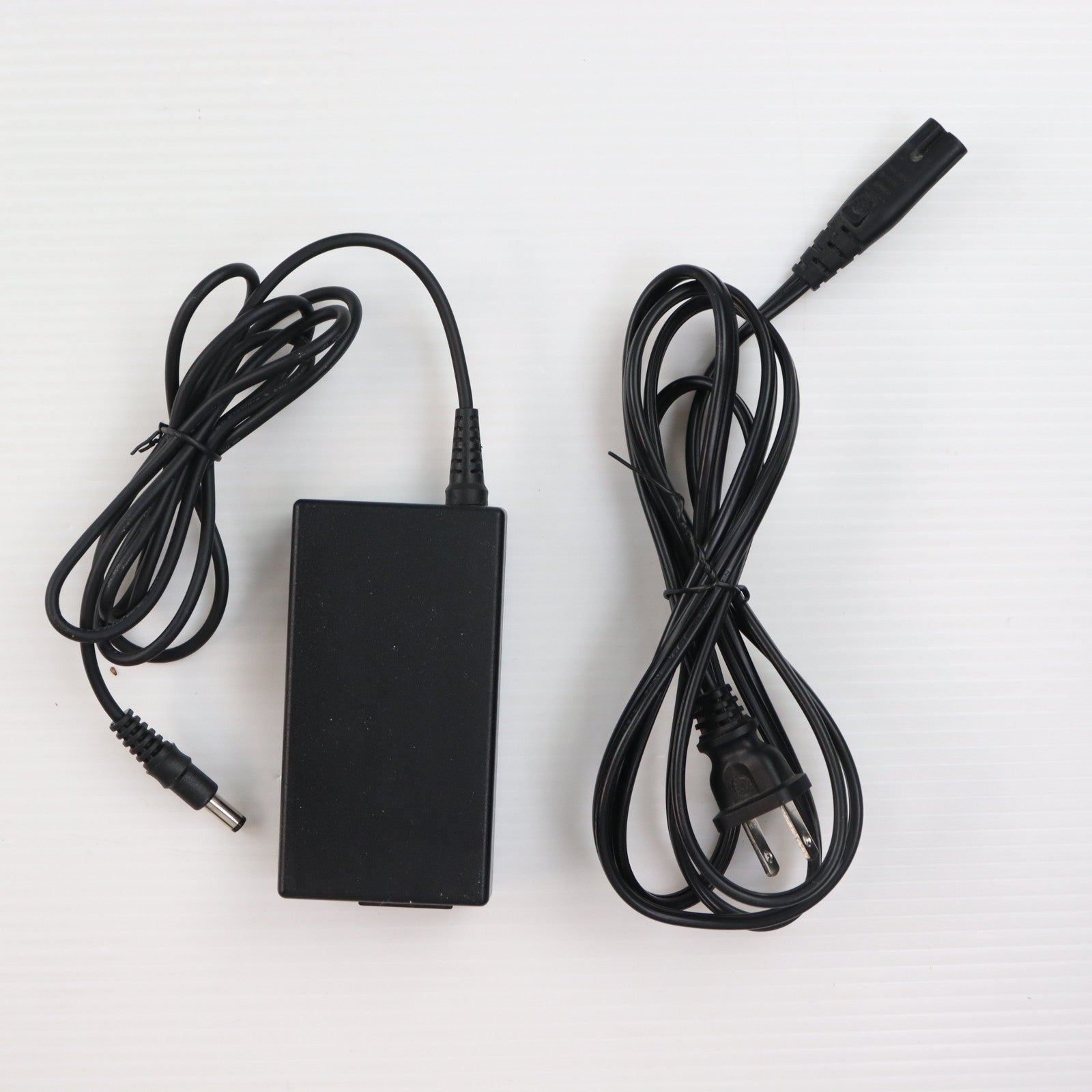 【中古即納】[ACC][PS4] G29 ドライビングフォース ソニーライセンス商品 Logicool(ロジクール)(LPRC-15000)(20150625)