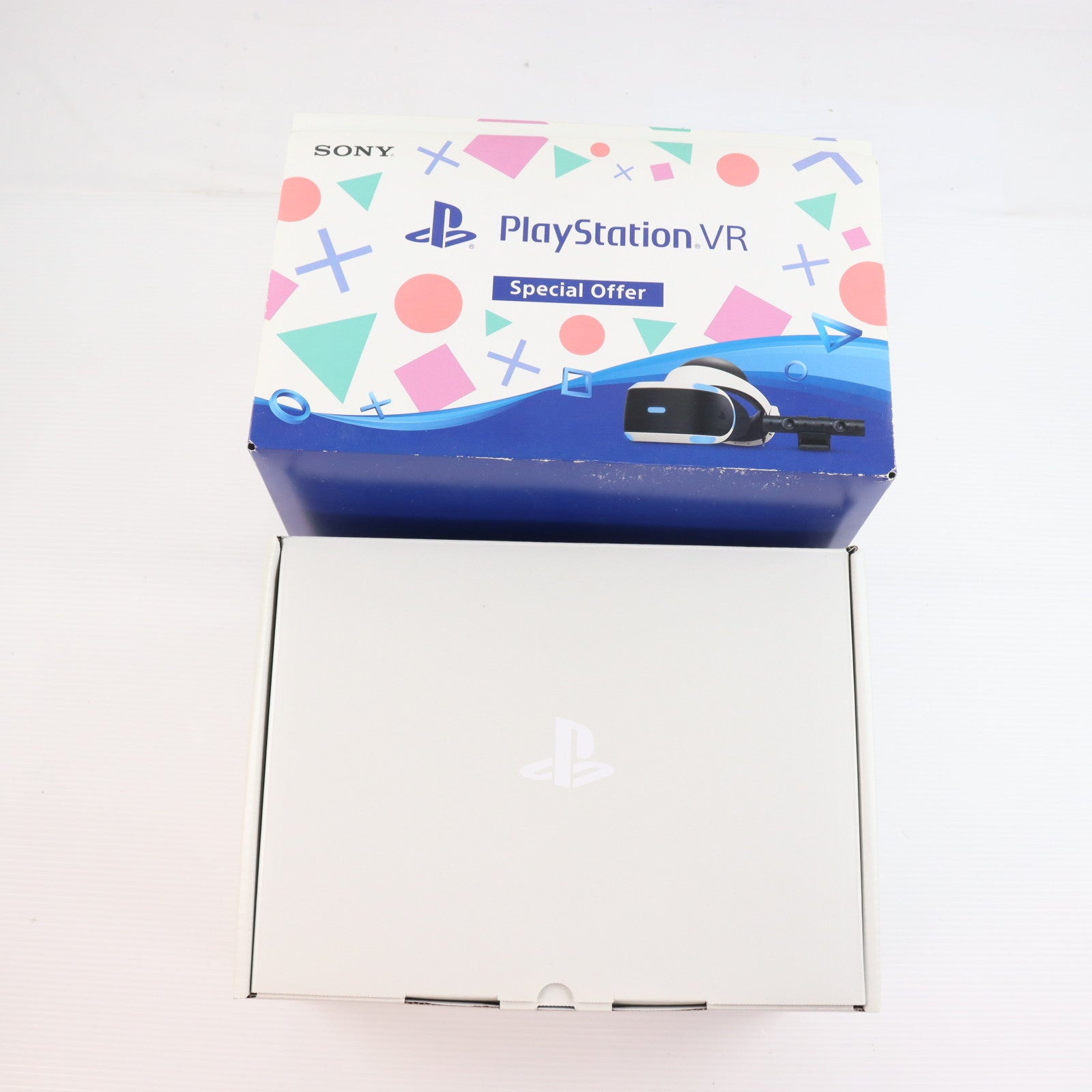 【中古即納】[ACC][PS4] PlayStation VR Special Offer(プレイステーション VR スペシャル オファー) SIE(CUHJ-16007)(20181206)
