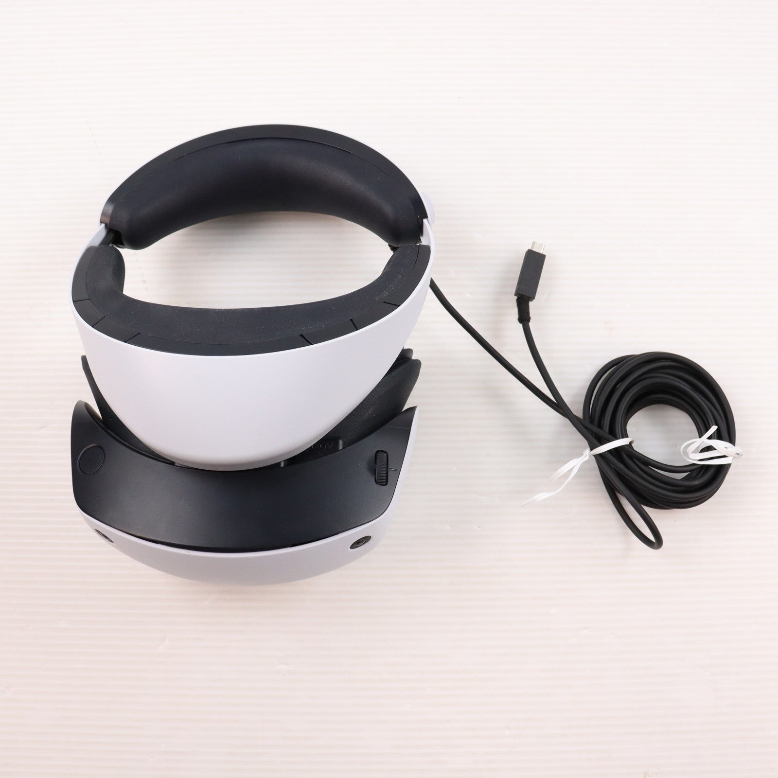 【中古即納】[ACC][PS5] PlayStation VR2(プレイステーションVR2 PSVR2) SIE(CFIJ-17000)(20230222)