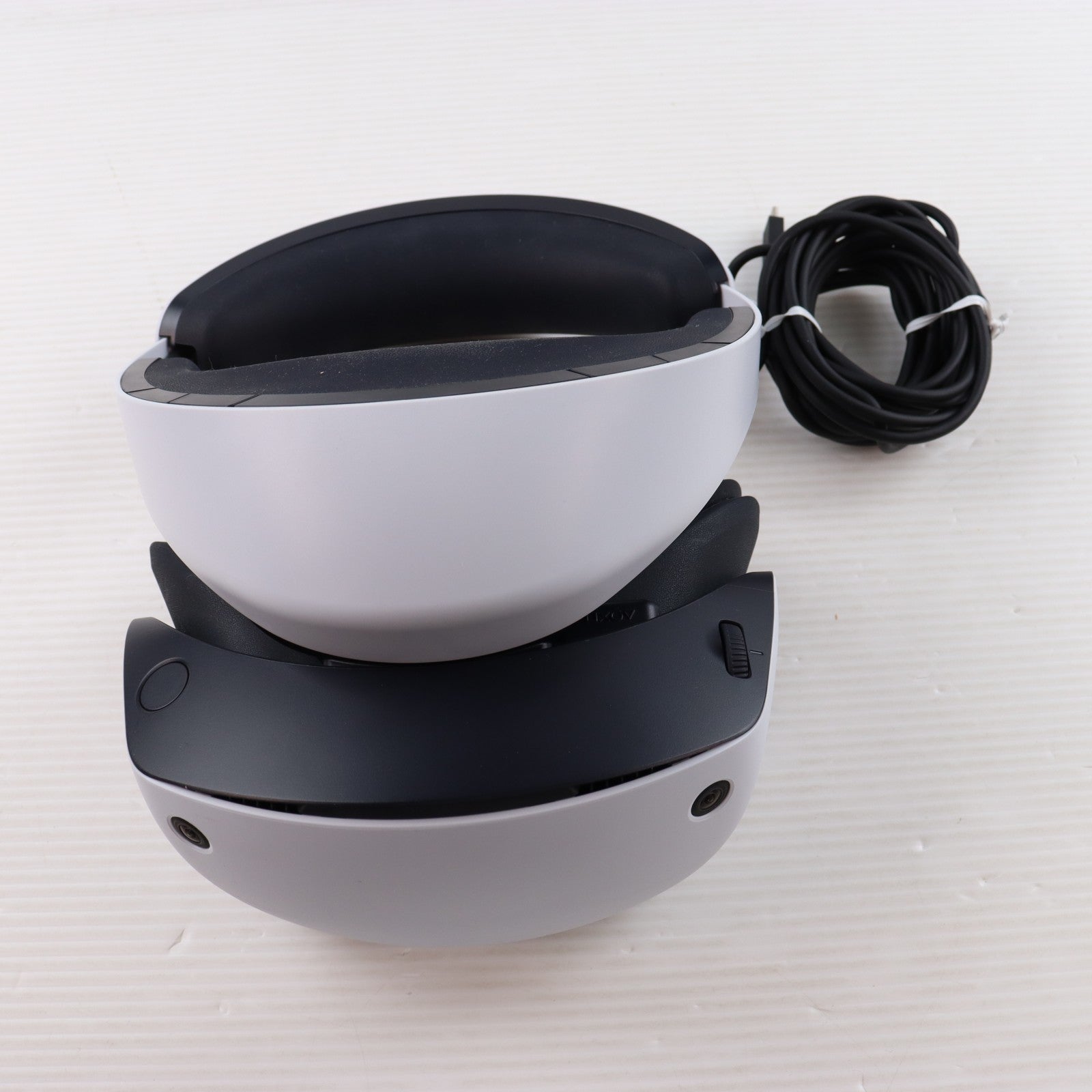 【中古即納】[ACC][PS5] PlayStation VR2(プレイステーションVR2 PSVR2) SIE(CFIJ-17000)(20230222)