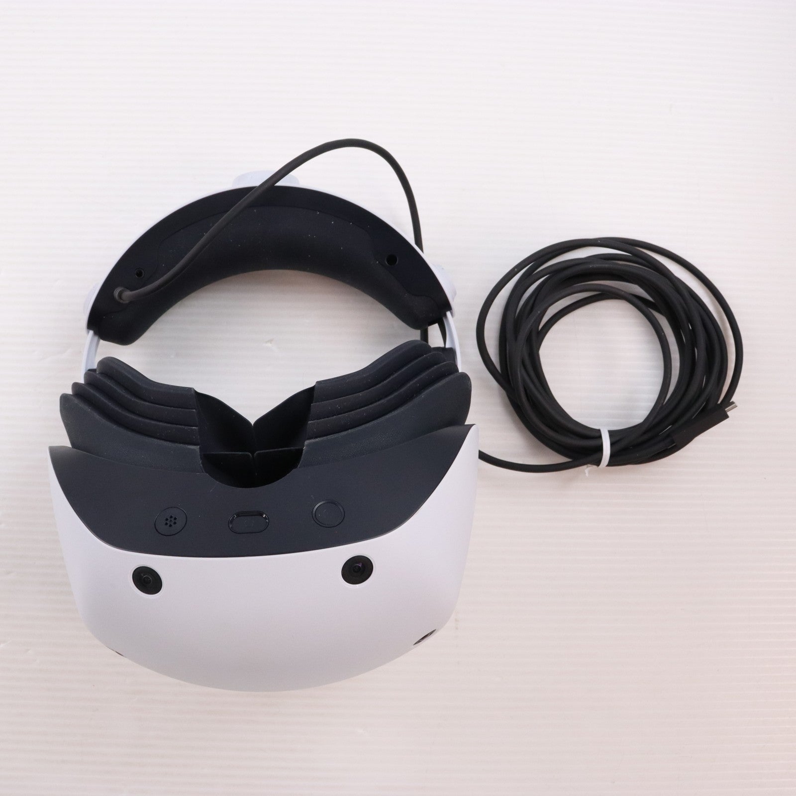【中古即納】[ACC][PS5] PlayStation VR2(プレイステーションVR2 PSVR2) SIE(CFIJ-17000)(20230222)